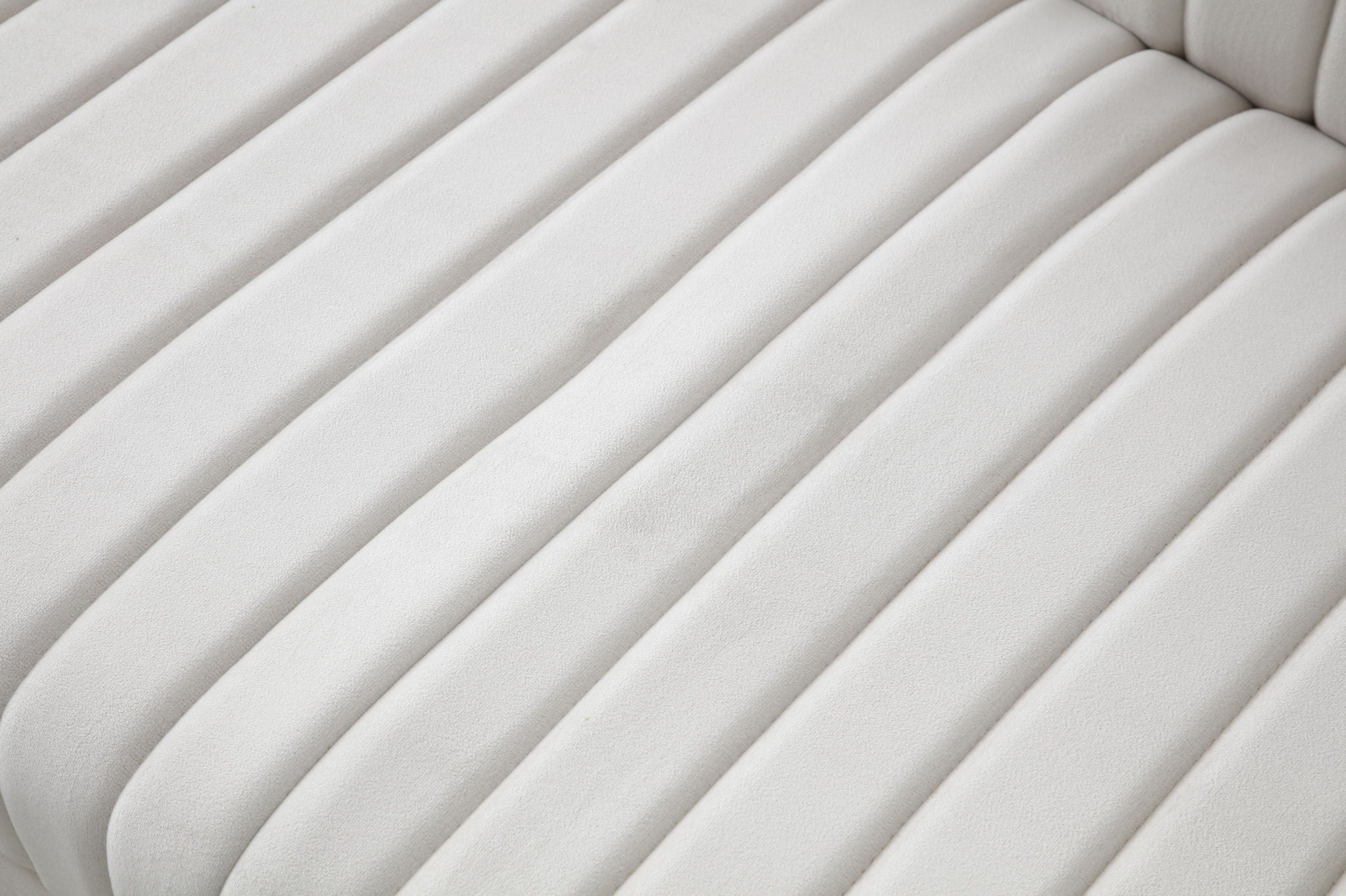 Contemporary Vertical Channel Tufted Velvet Sectional Sofa For Living Room With 4 Pillows