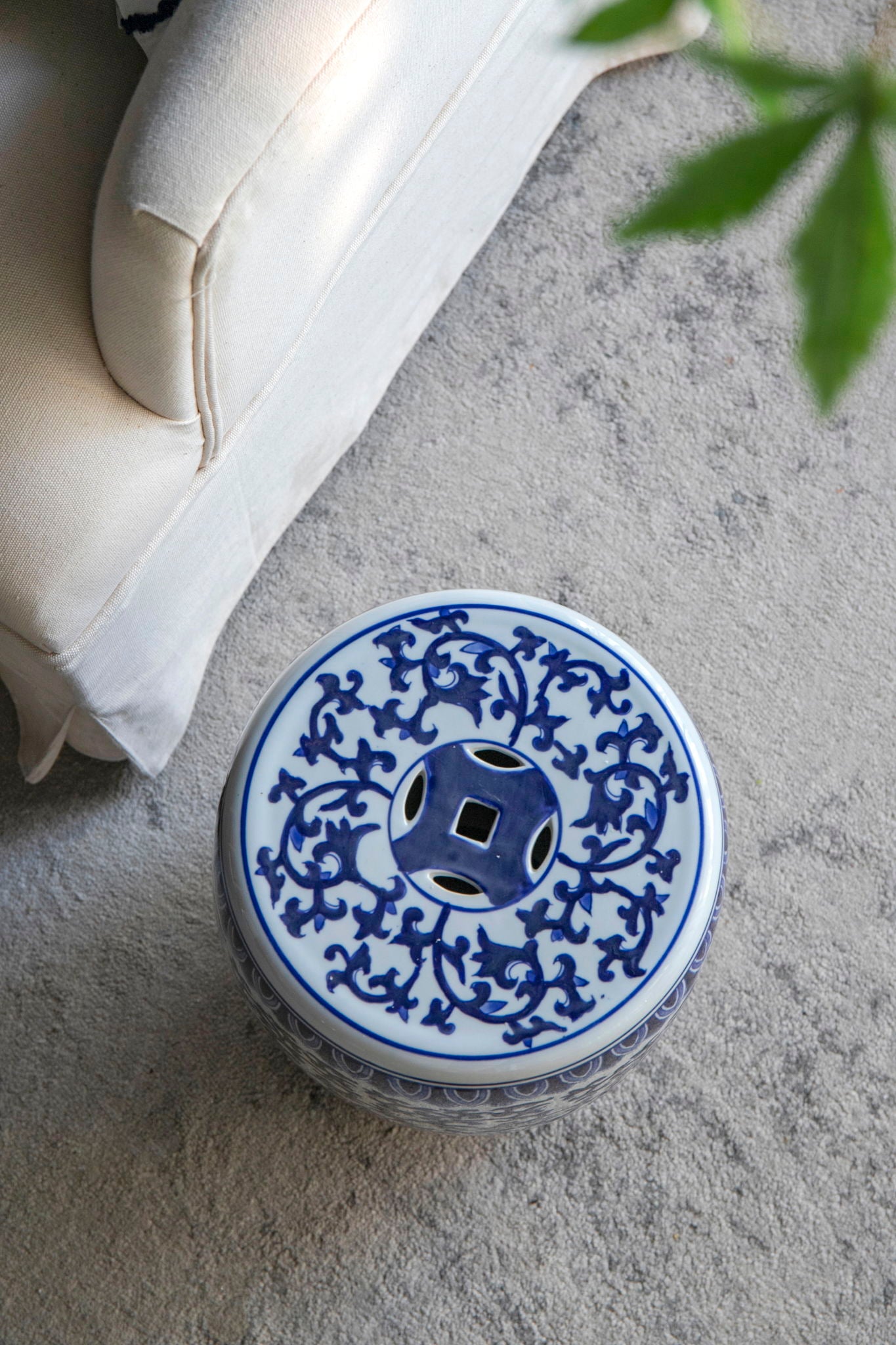 Ceramic Garden Stool, Small Side Tabel - White / Blue