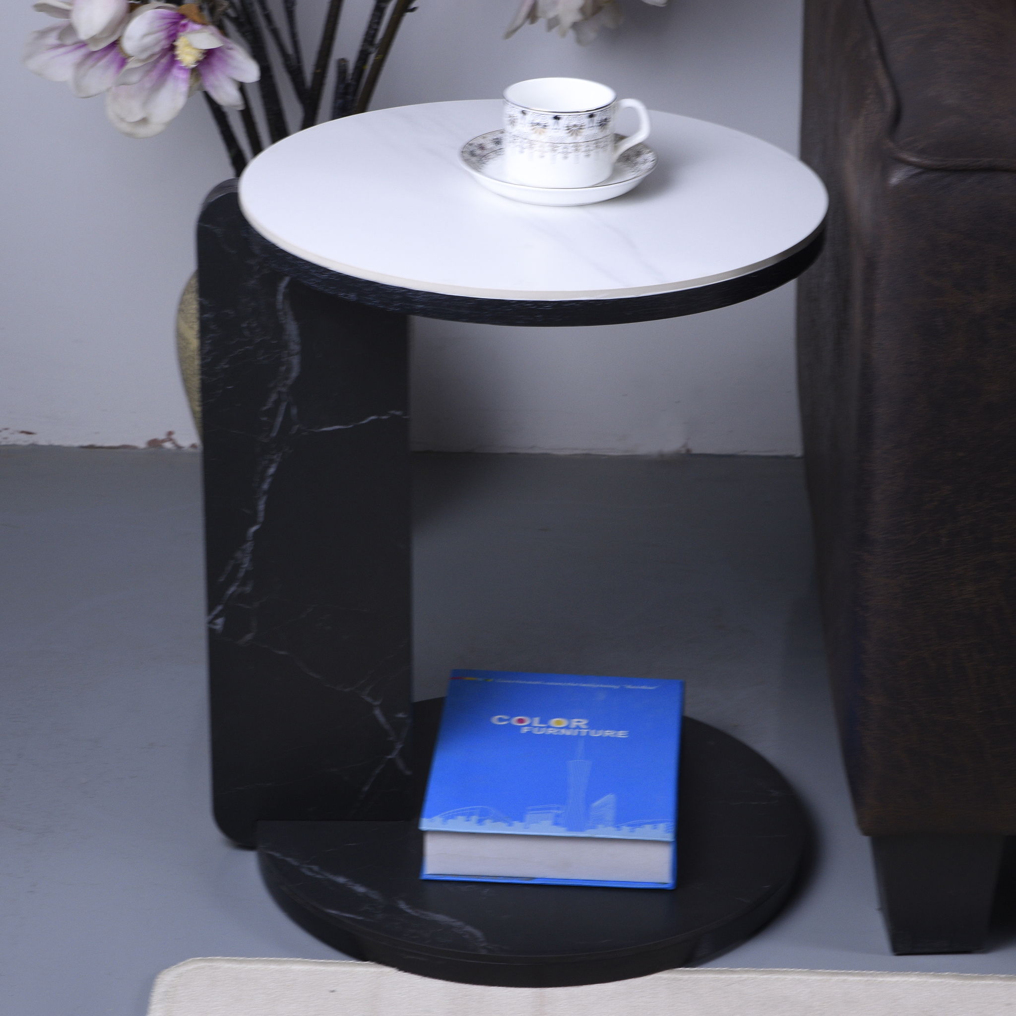 Round Coffee & End Table Set