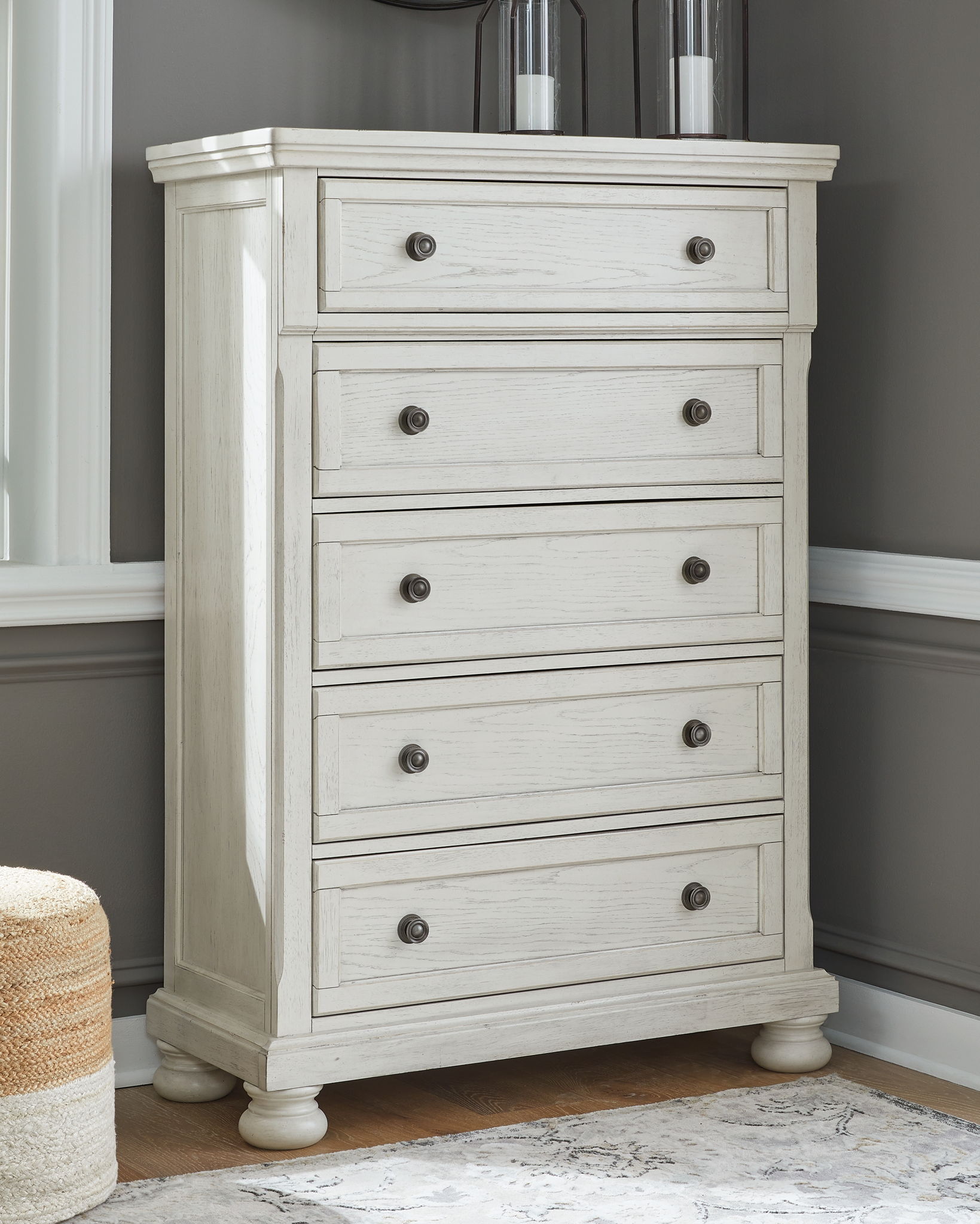 Robbinsdale - Five Drawer Chest - Antique White