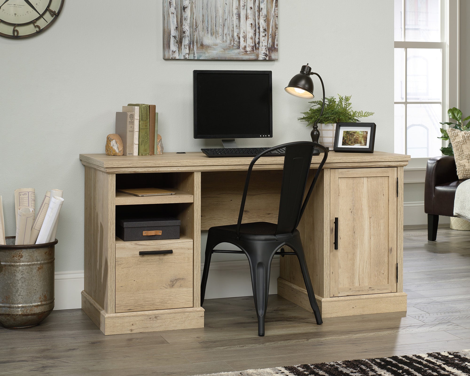 Sauder Aspen Post Computer Desk Pmo A2 | Meri Furniture