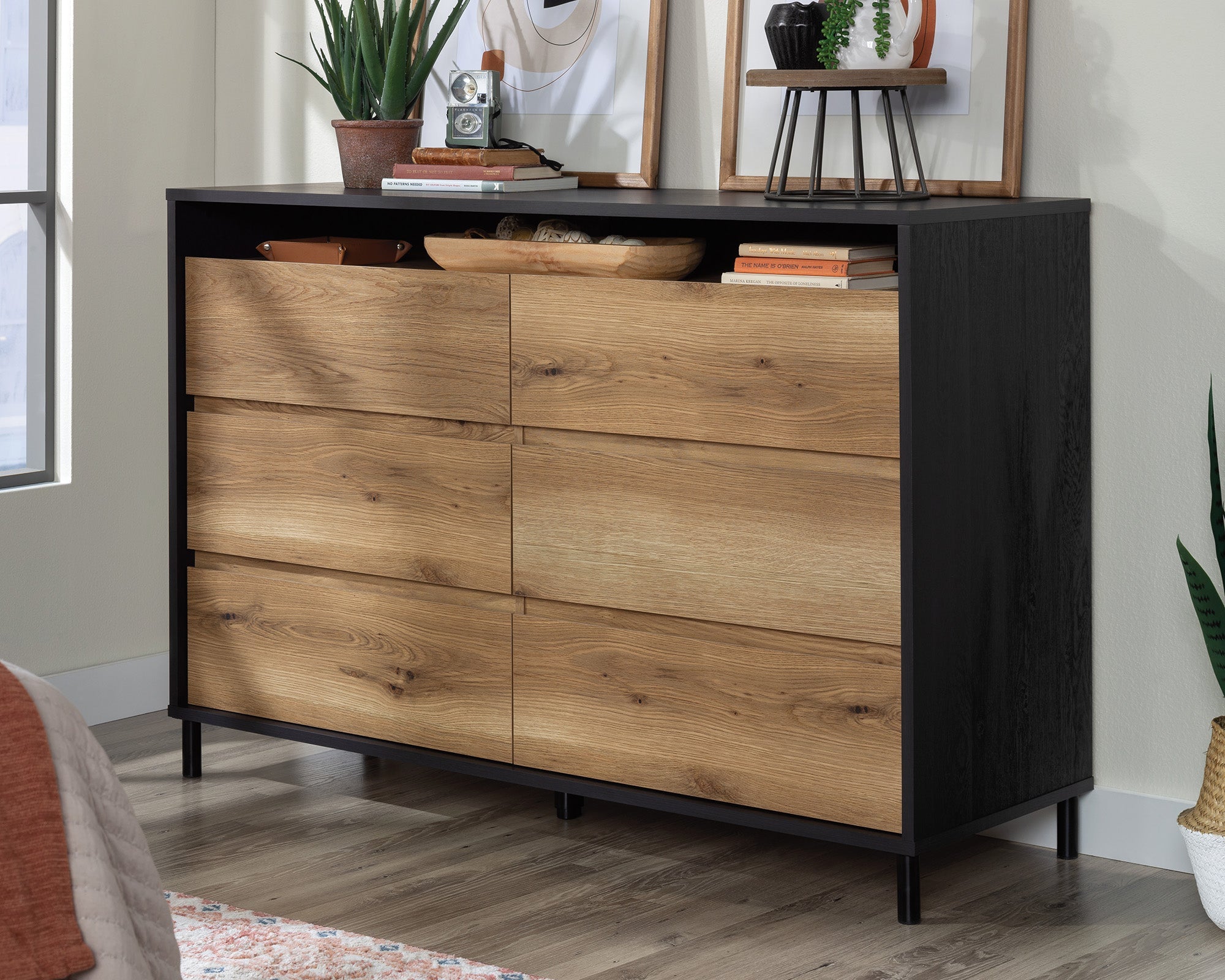 Sauder Acadia Way 6-Drawer Dresser Rao A2 | Meri Furniture