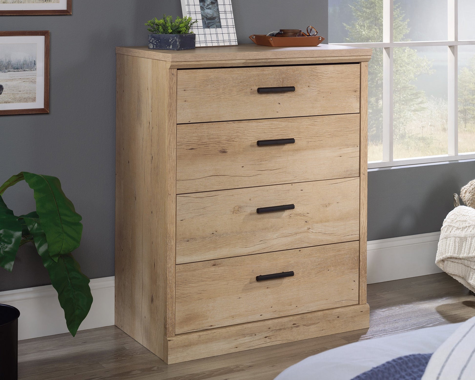 Sauder Aspen Post 4-Drawer Chest Pmo | Meri Furniture