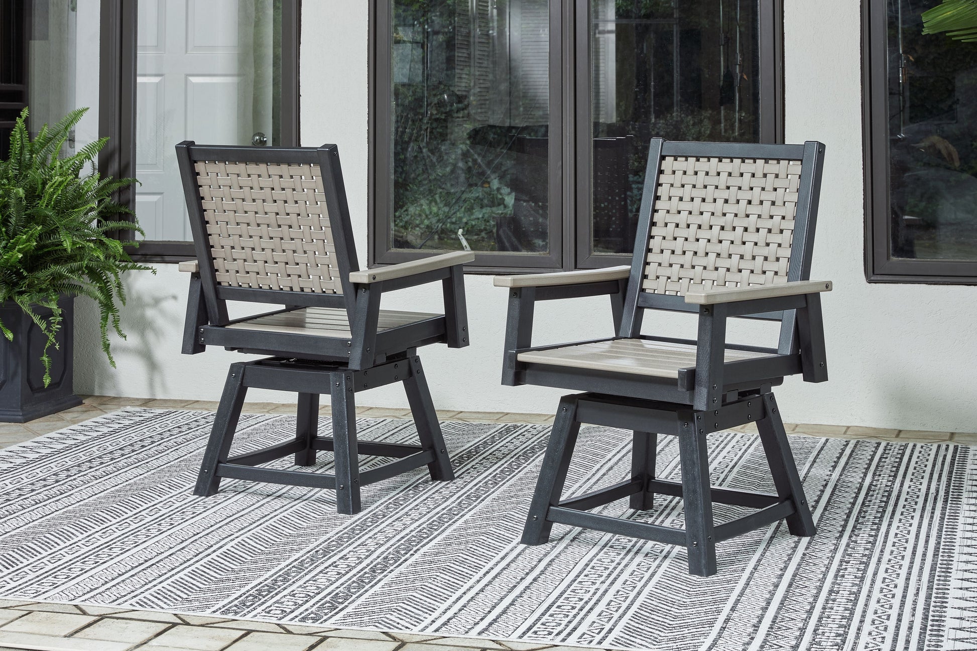 Signature Design by Ashley® Mount Valley - Swivel Chair | Meri Furniture