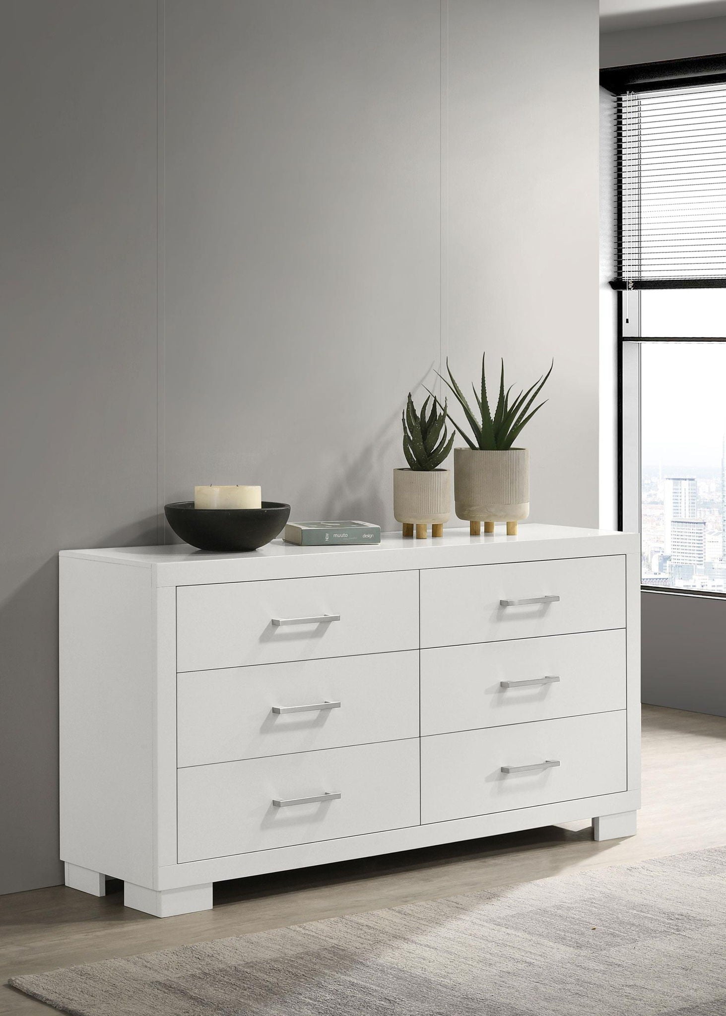 Jessica 6-drawer Dresser Snow White