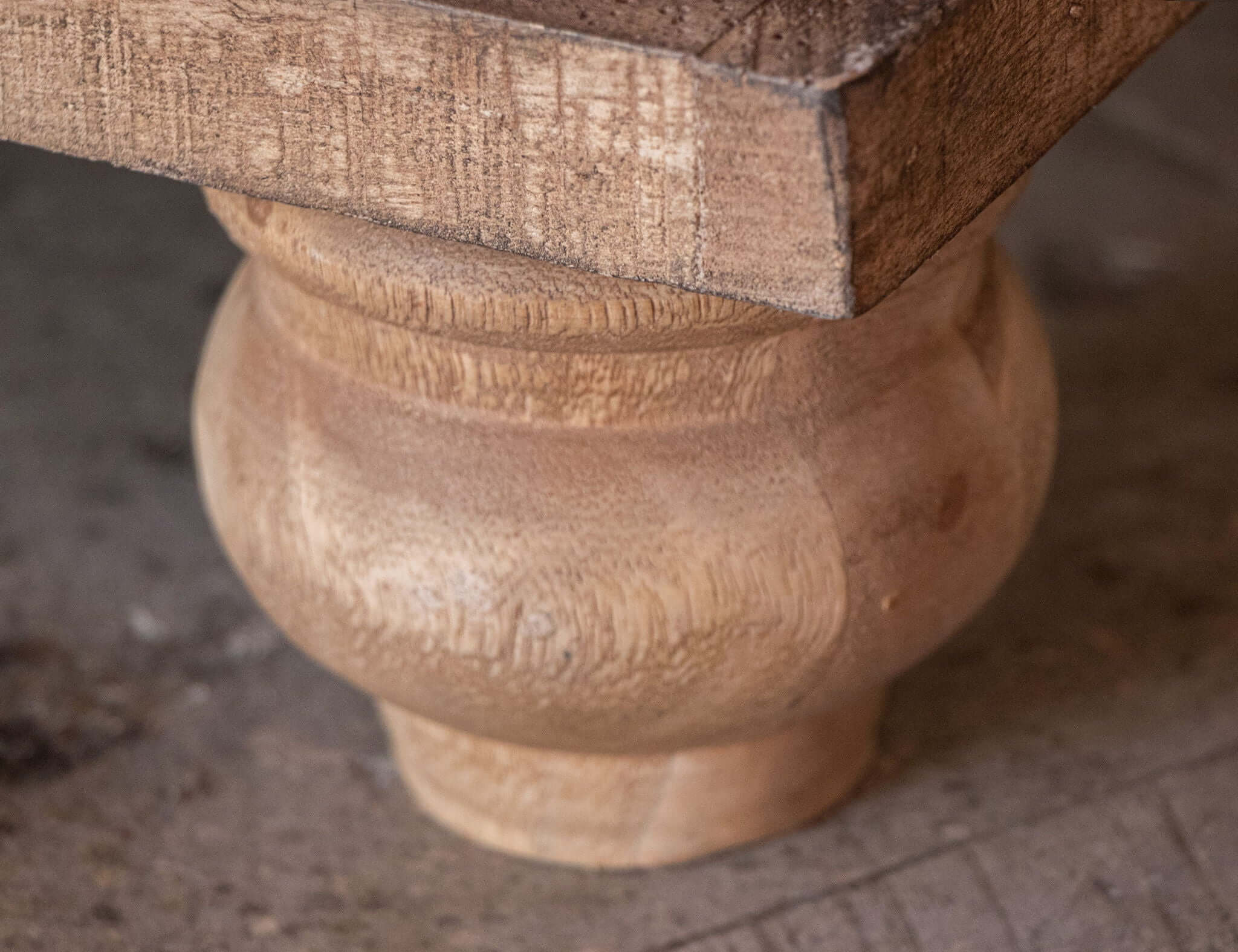 Aruba - Nightstand
