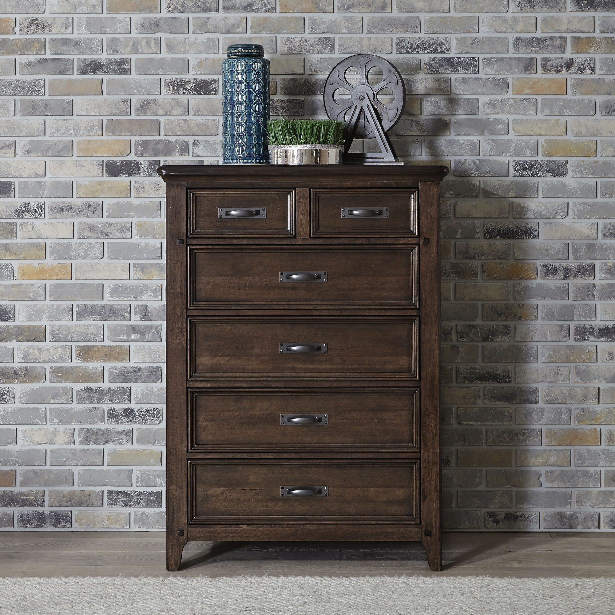 Liberty Furniture Saddlebrook - 6 Drawer Chest - Dark Brown | Meri Furniture