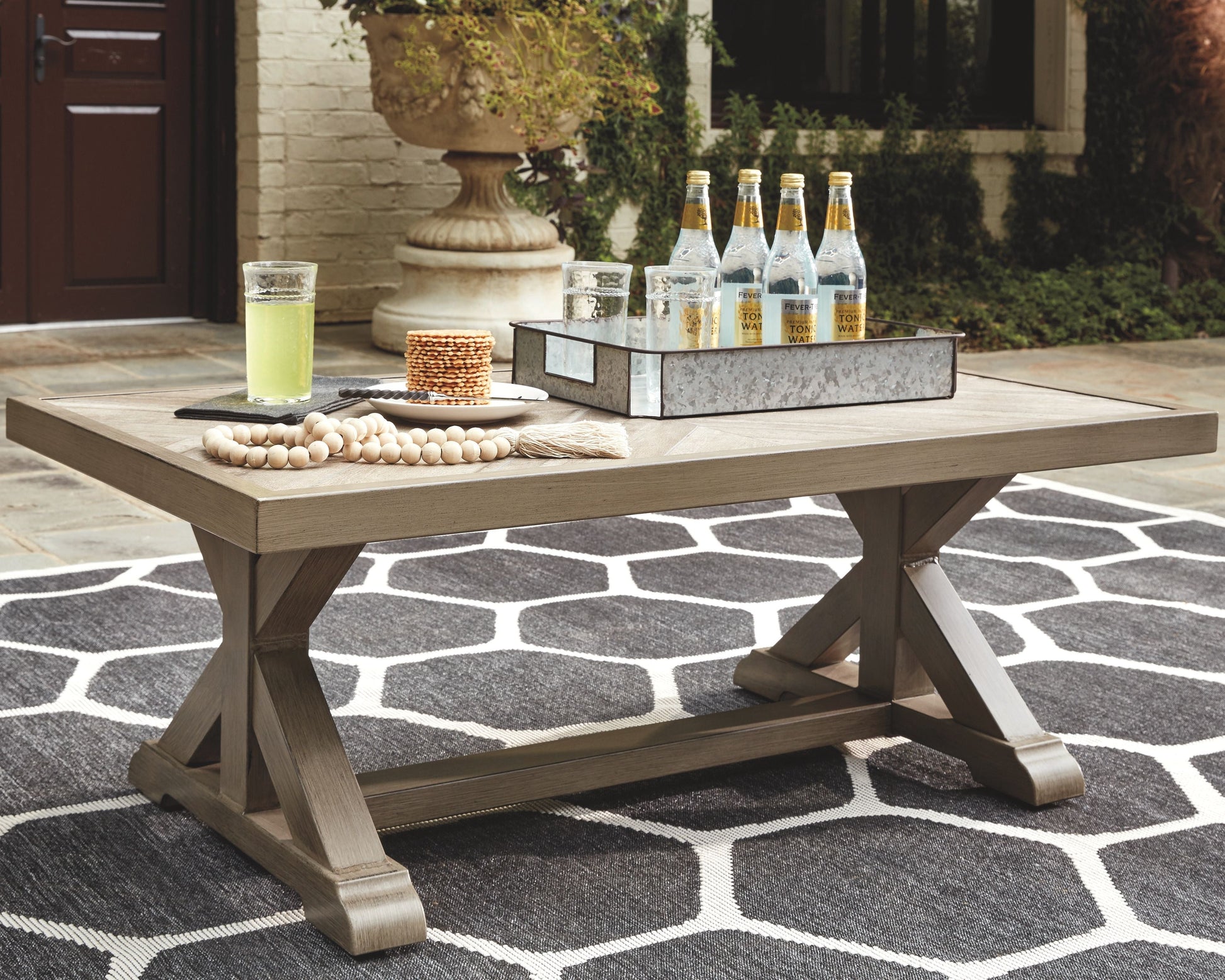 Ashley Furniture Beachcroft - Rectangular Cocktail Table | Meri Furniture