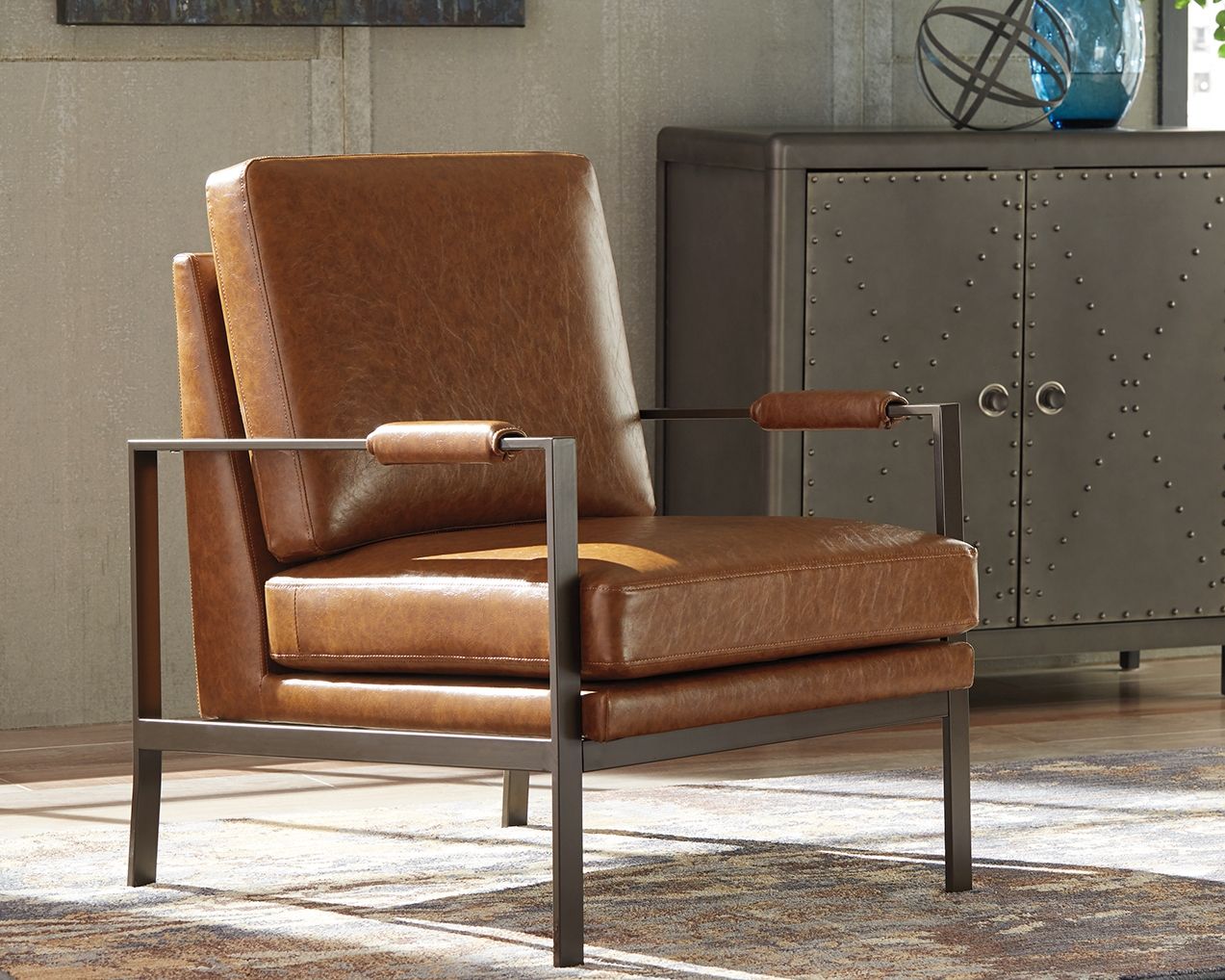 Ashley Furniture Peacemaker - Brown - Accent Chair | Meri Furniture