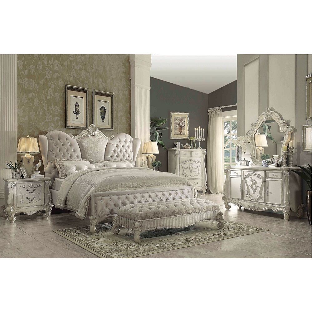 ACME The Versailles chest is the perfect accent to create the style of royalty your bedroom has been needing. | Meri Furniture