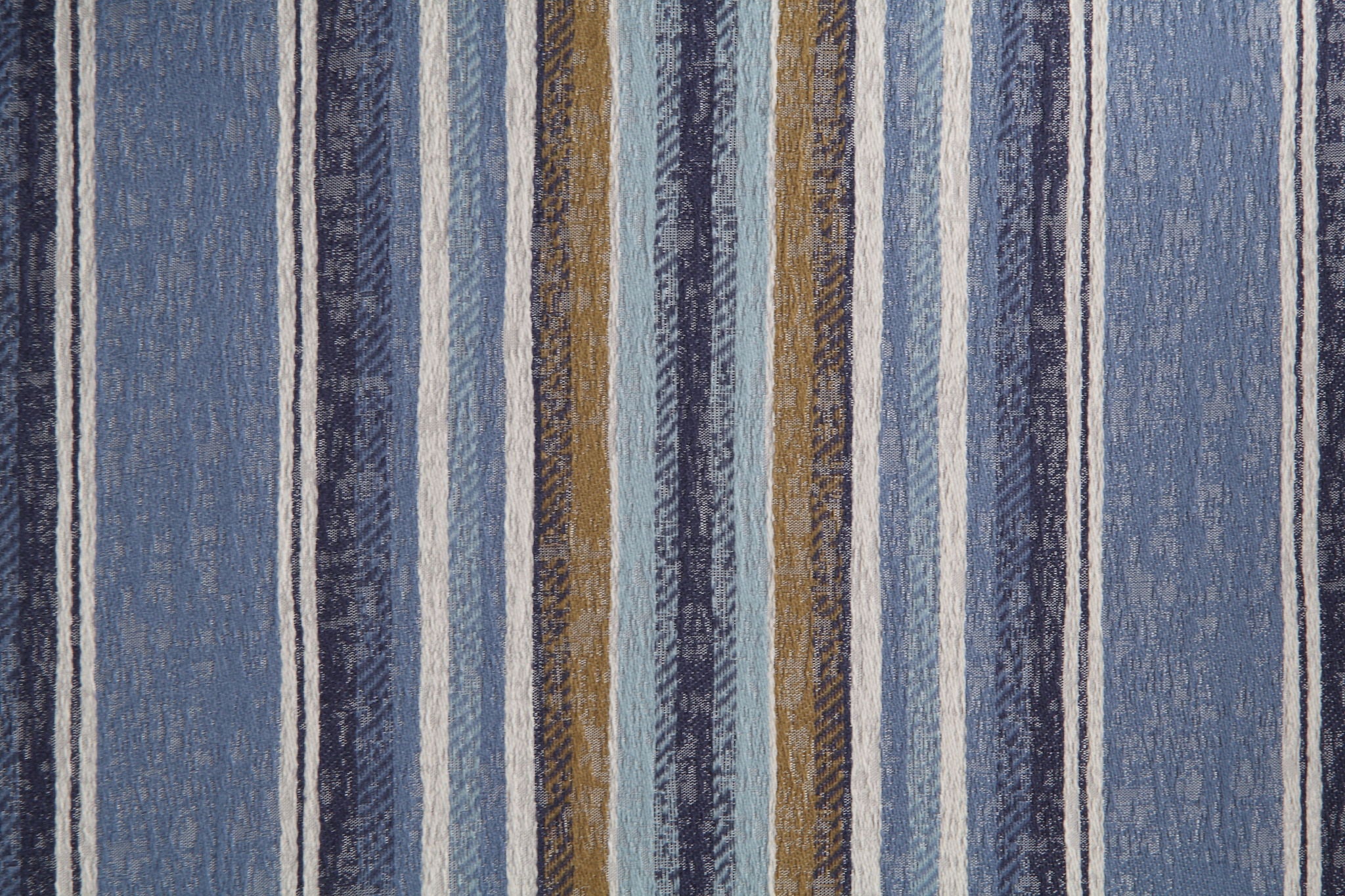 Ciddrenar - Chair With Pillow - Fabric & White