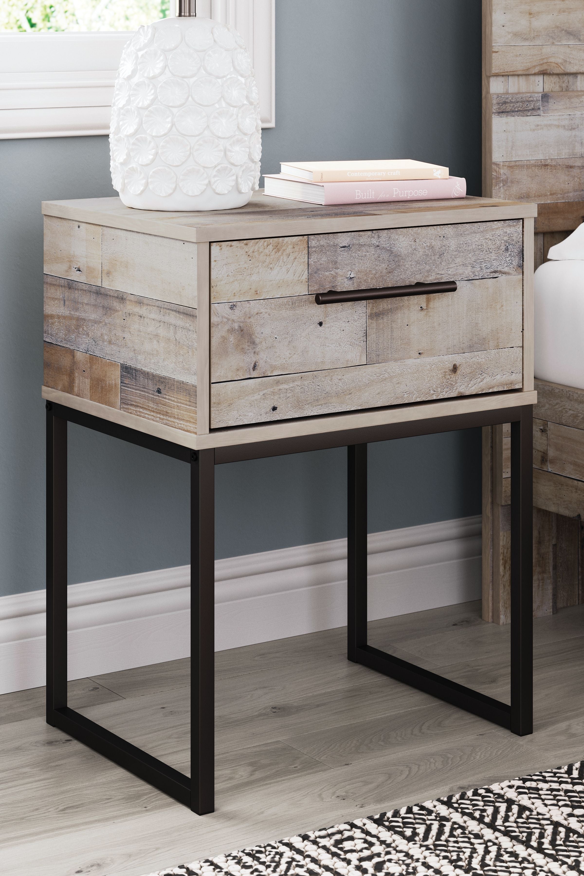 Signature Design by Ashley® Neilsville - Whitewash - One Drawer Night Stand - Vinyl-Wrapped | Meri Furniture
