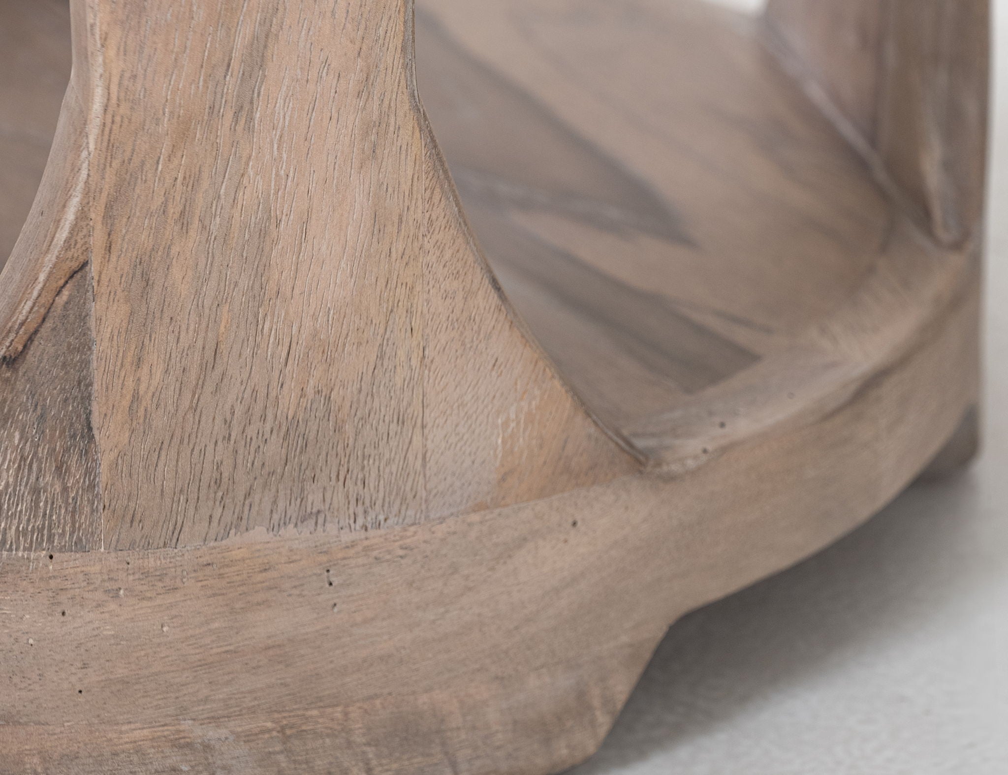 Balam - 1 Shelf Table