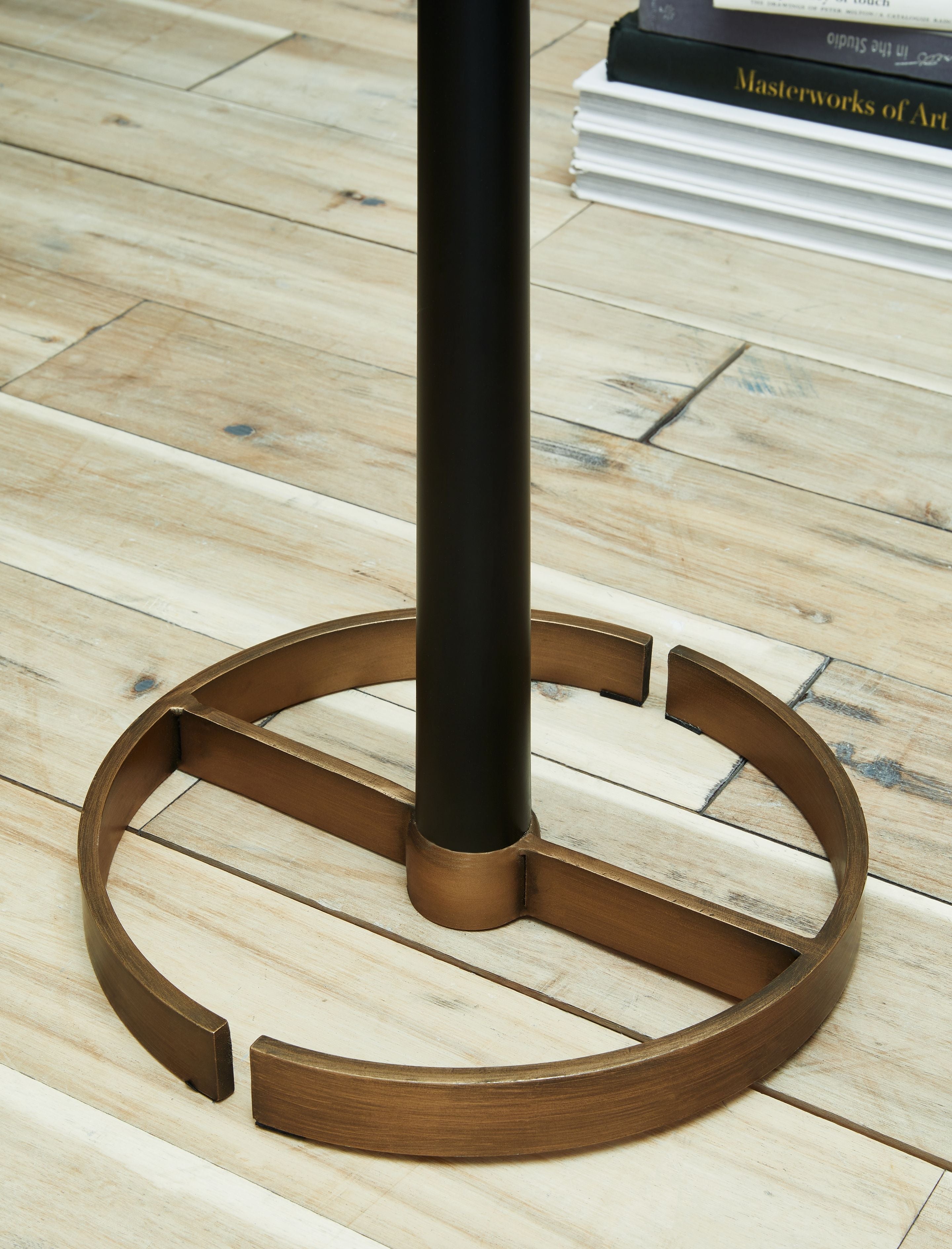 Ashley Furniture Amadell - Metal Lamp | Meri Furniture