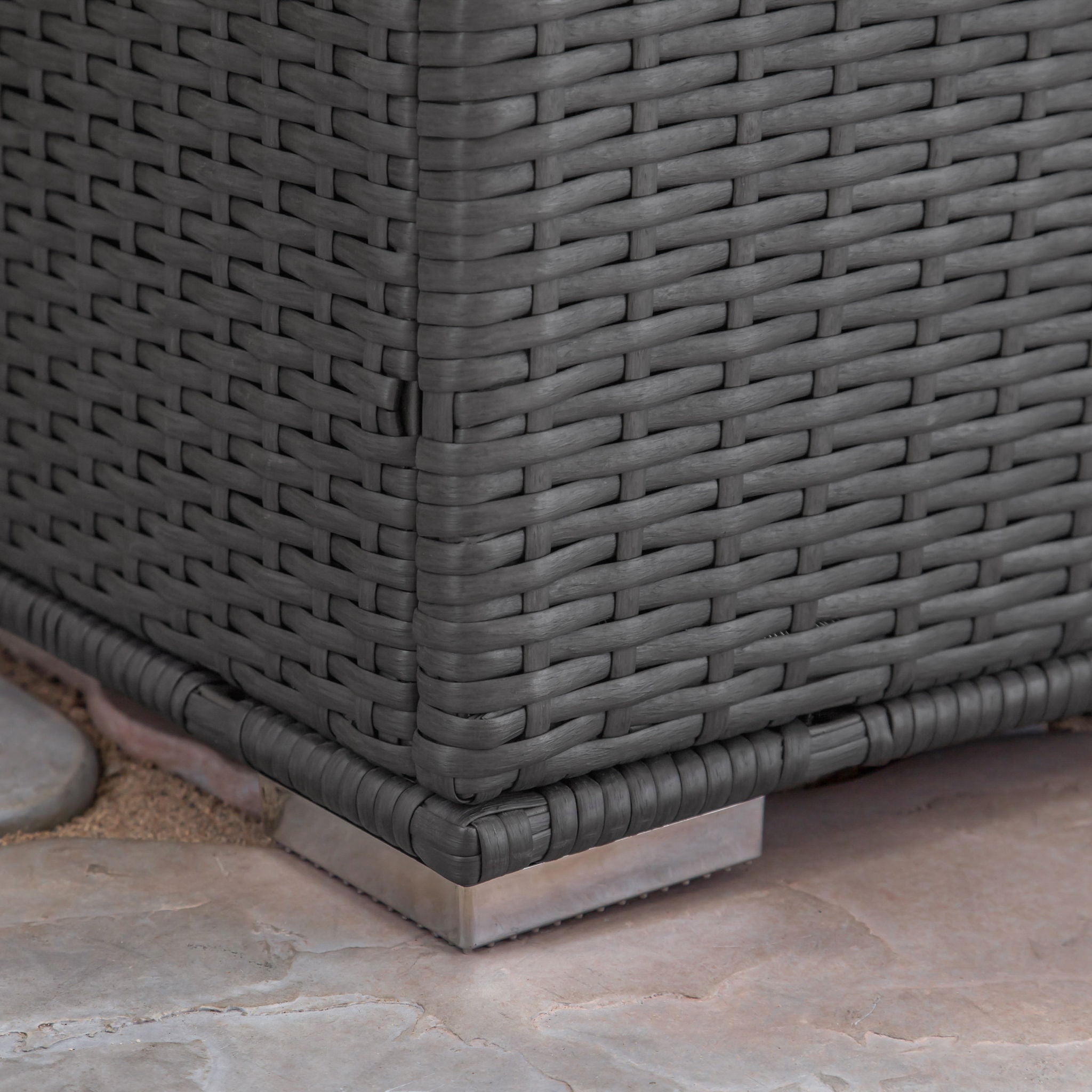 Santa Rosa - Storage Table