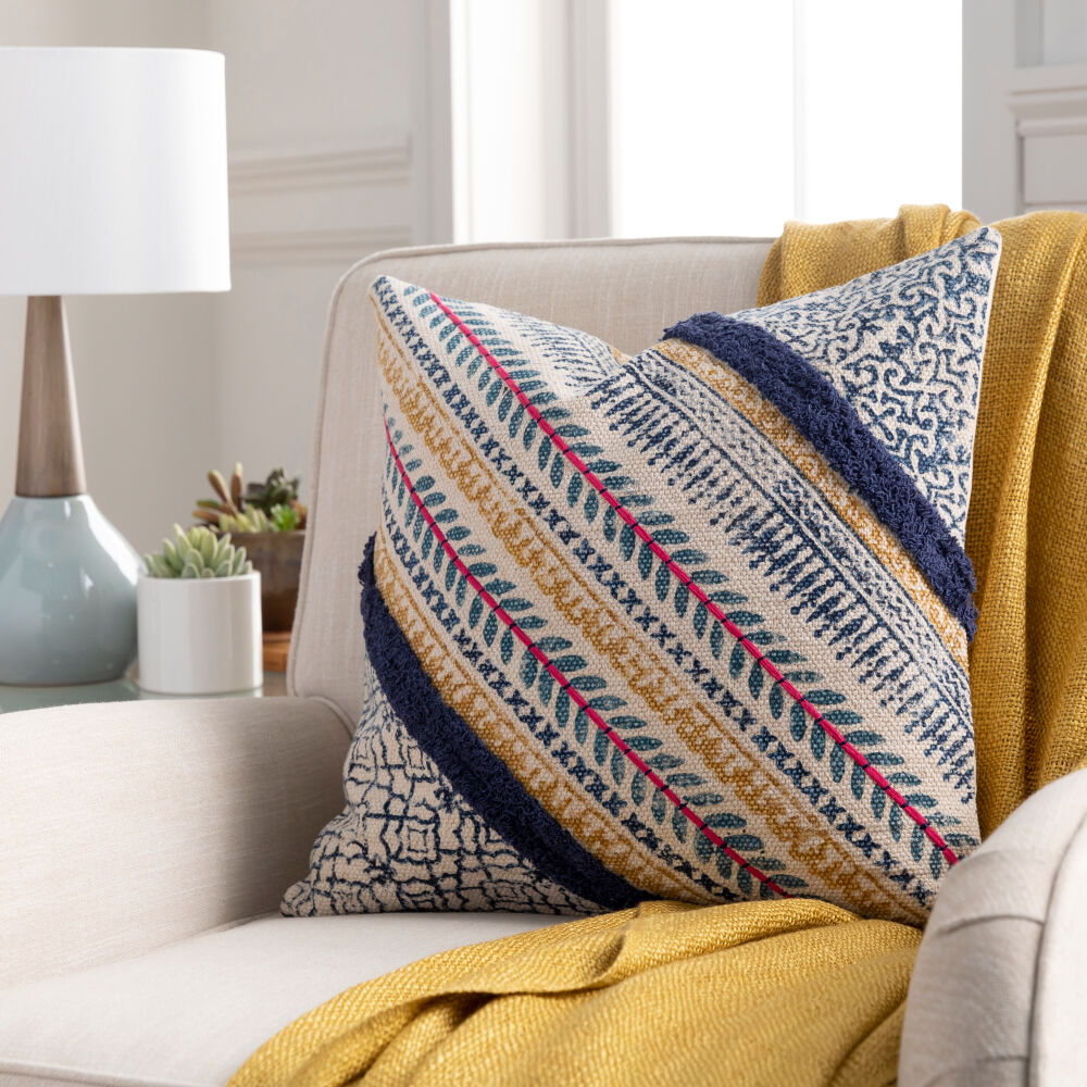 Raja Pillow