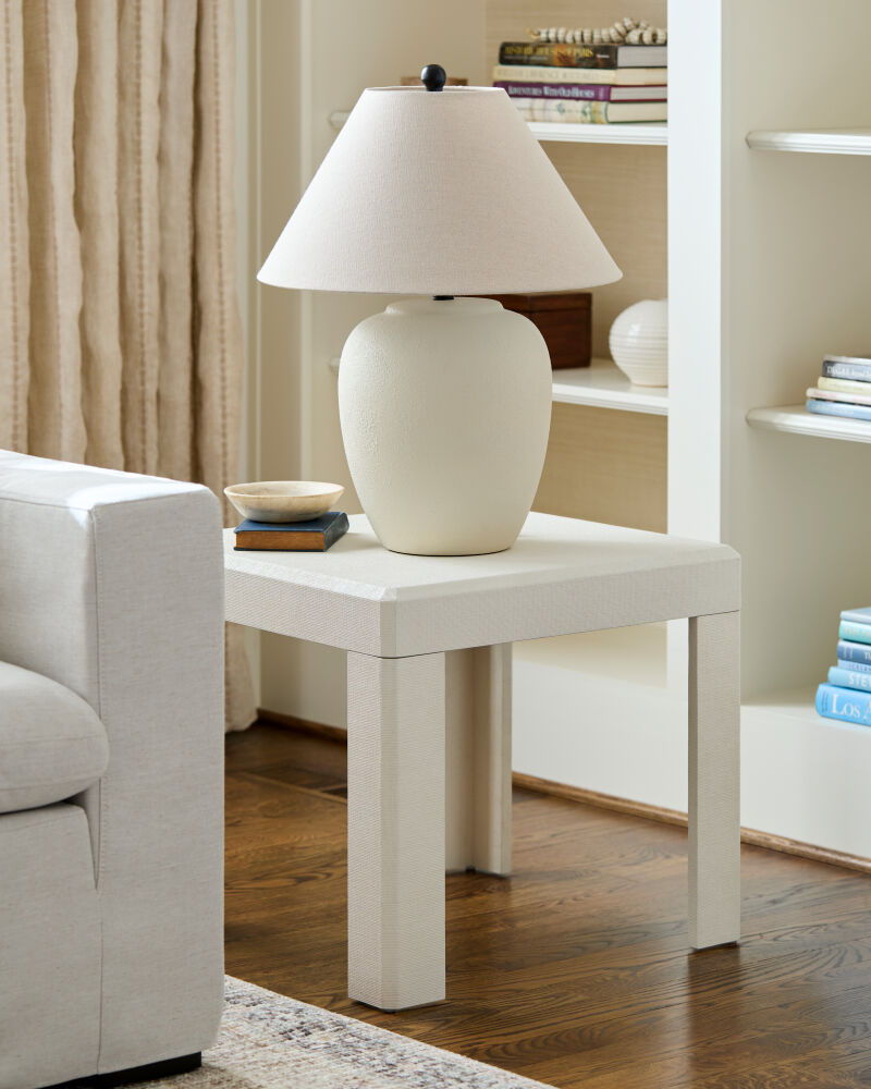 Loro End Table