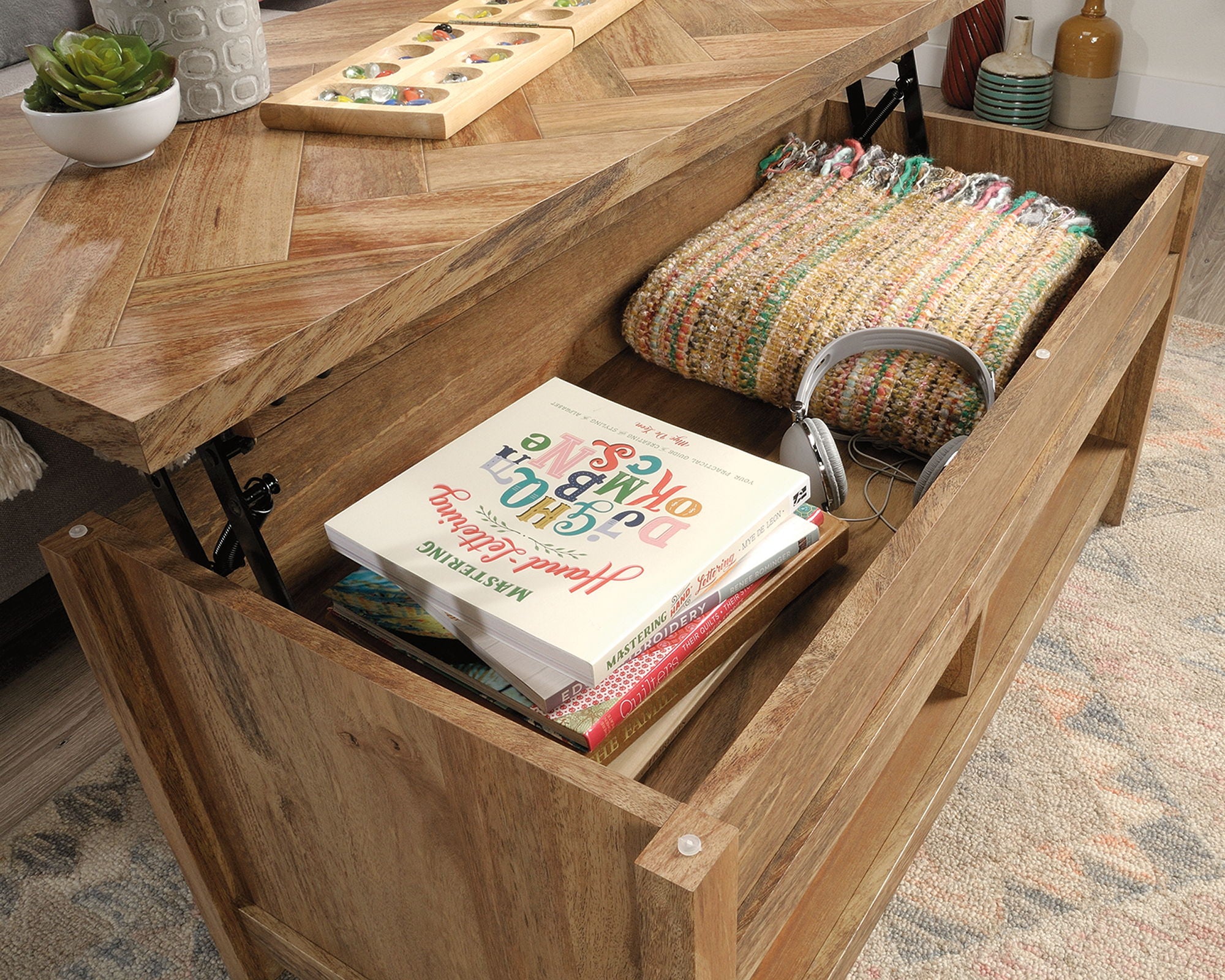 Cannery BridgeLift-top Coffee Table