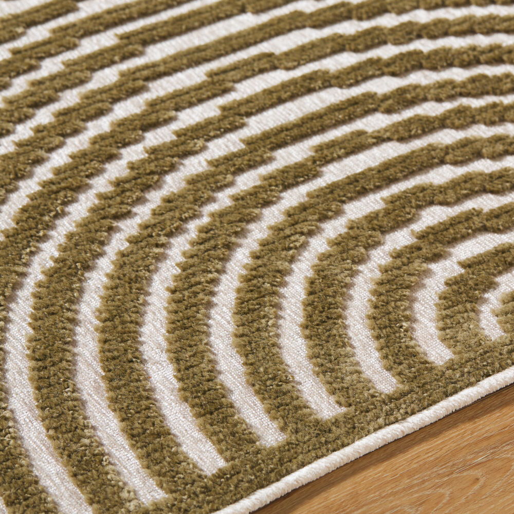 Lyna Machine Woven Rug