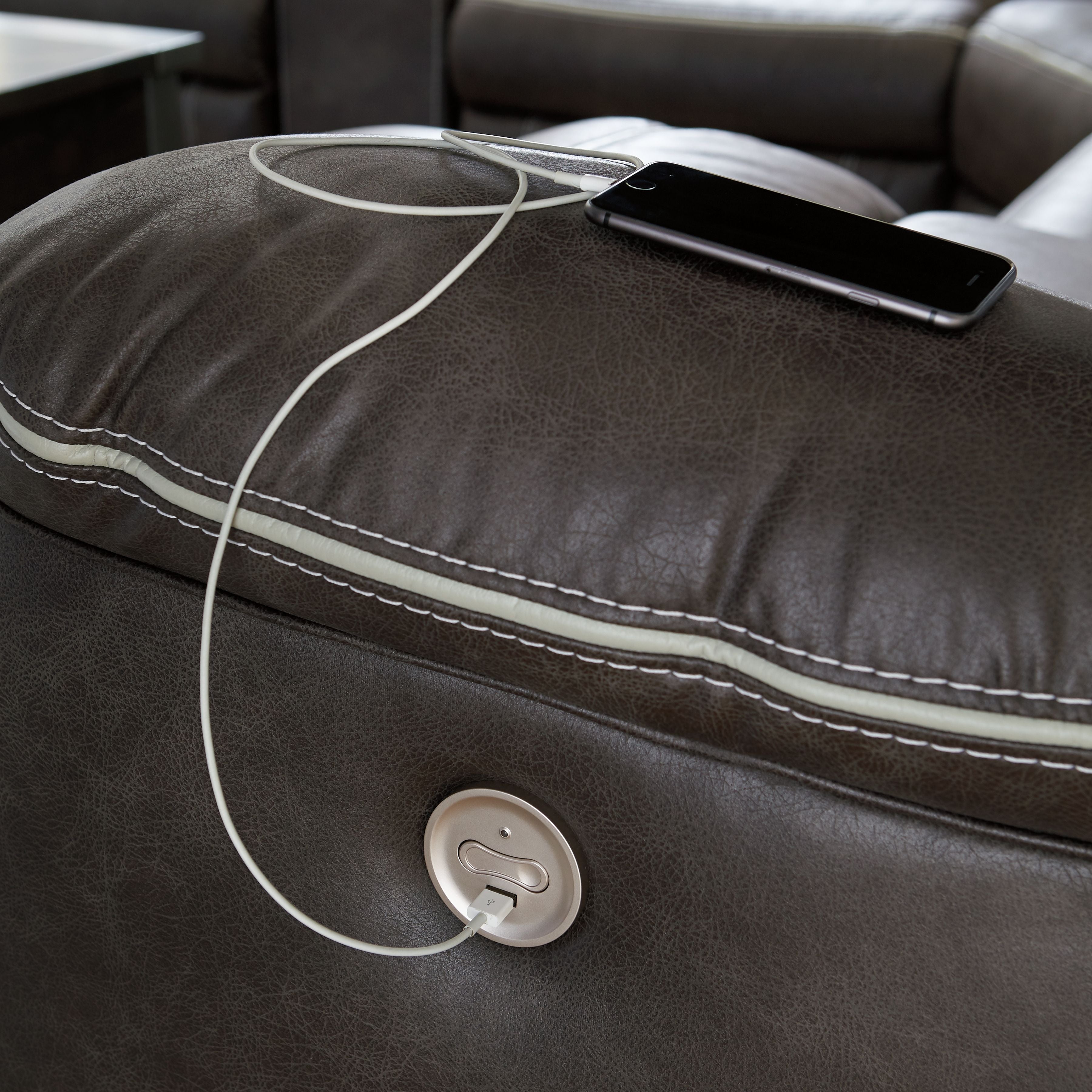 Signature Design by Ashley® Kincord - Sectional | Meri Furniture
