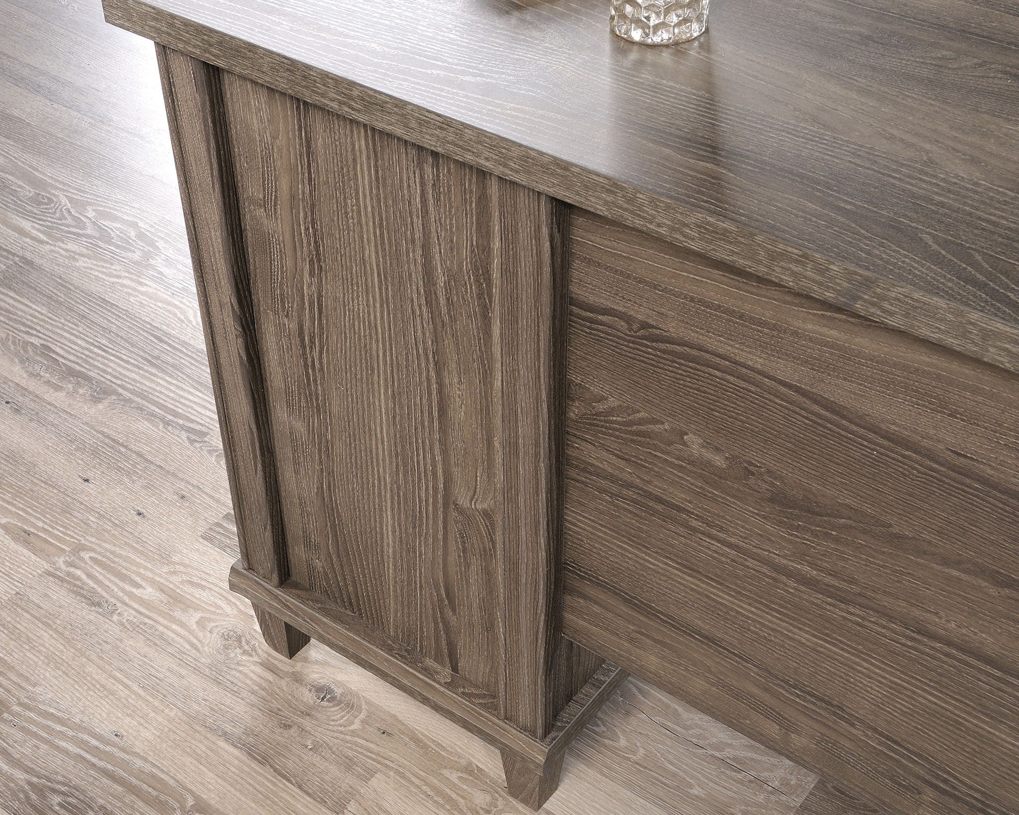 L-Shaped Desk in Emery Oak