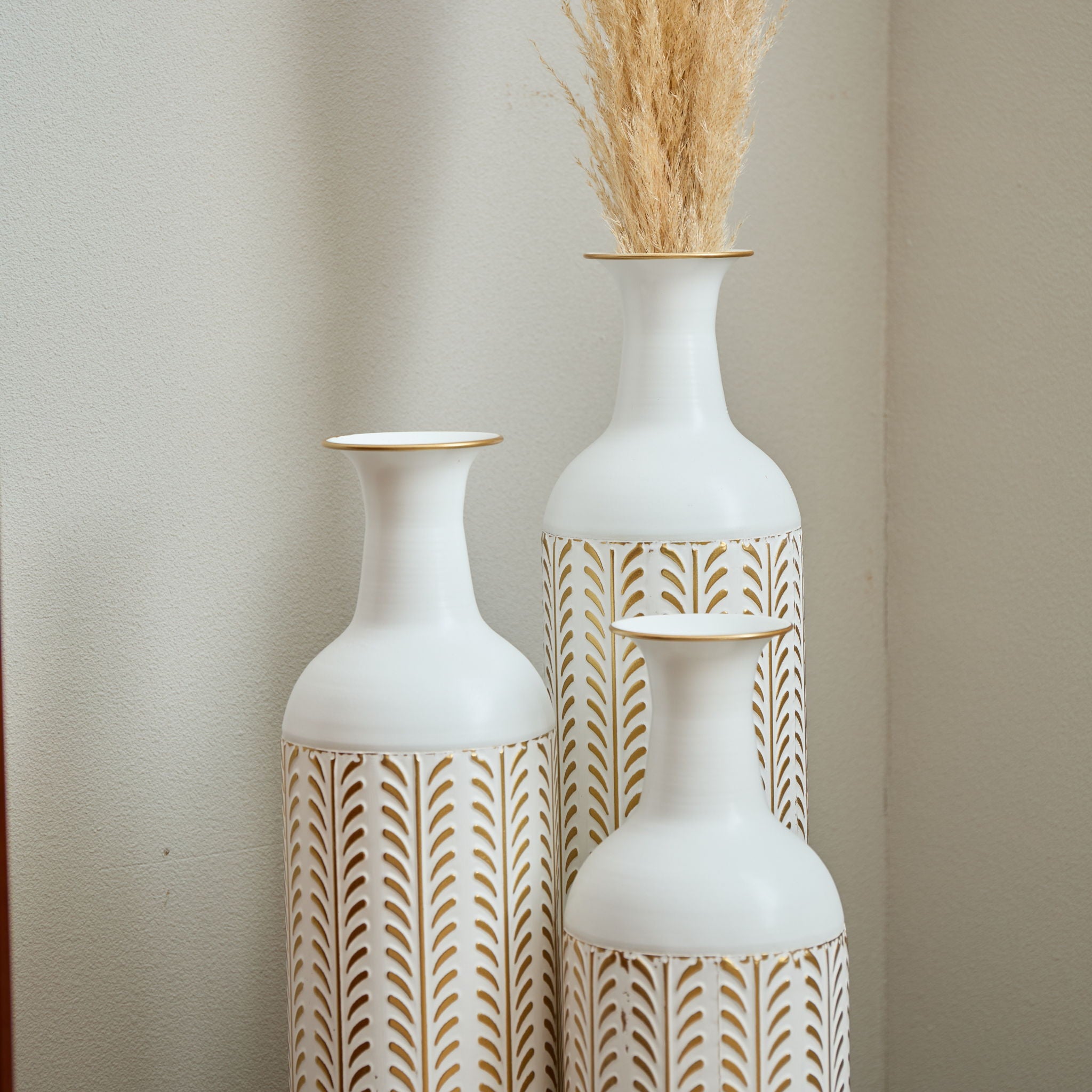Floor Metal Vase Modern Style Decoration Home Metal Vase 3 Piece Set Gorgeous Home Decoration Large Glazed Metal Vase - Gold / White