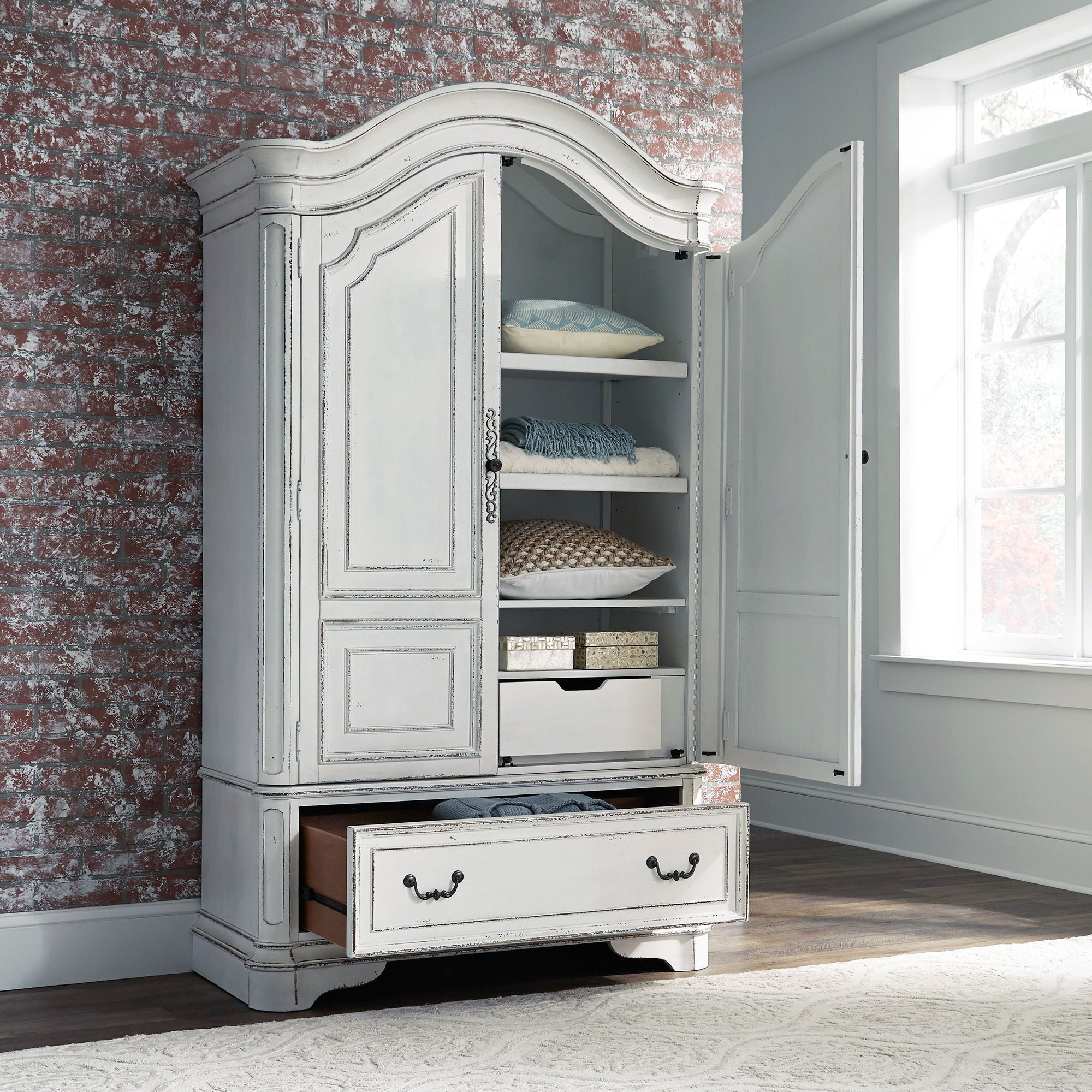 Liberty Furniture Magnolia Manor - Armoire - White | Meri Furniture