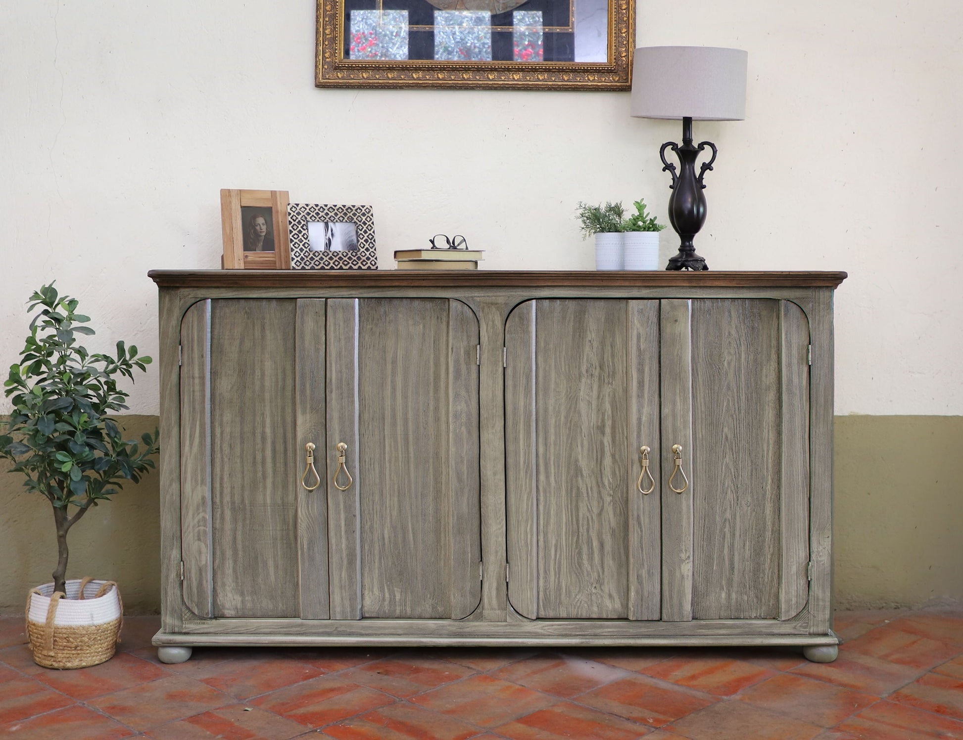 International Furniture Direct Alba - Console | Meri Furniture