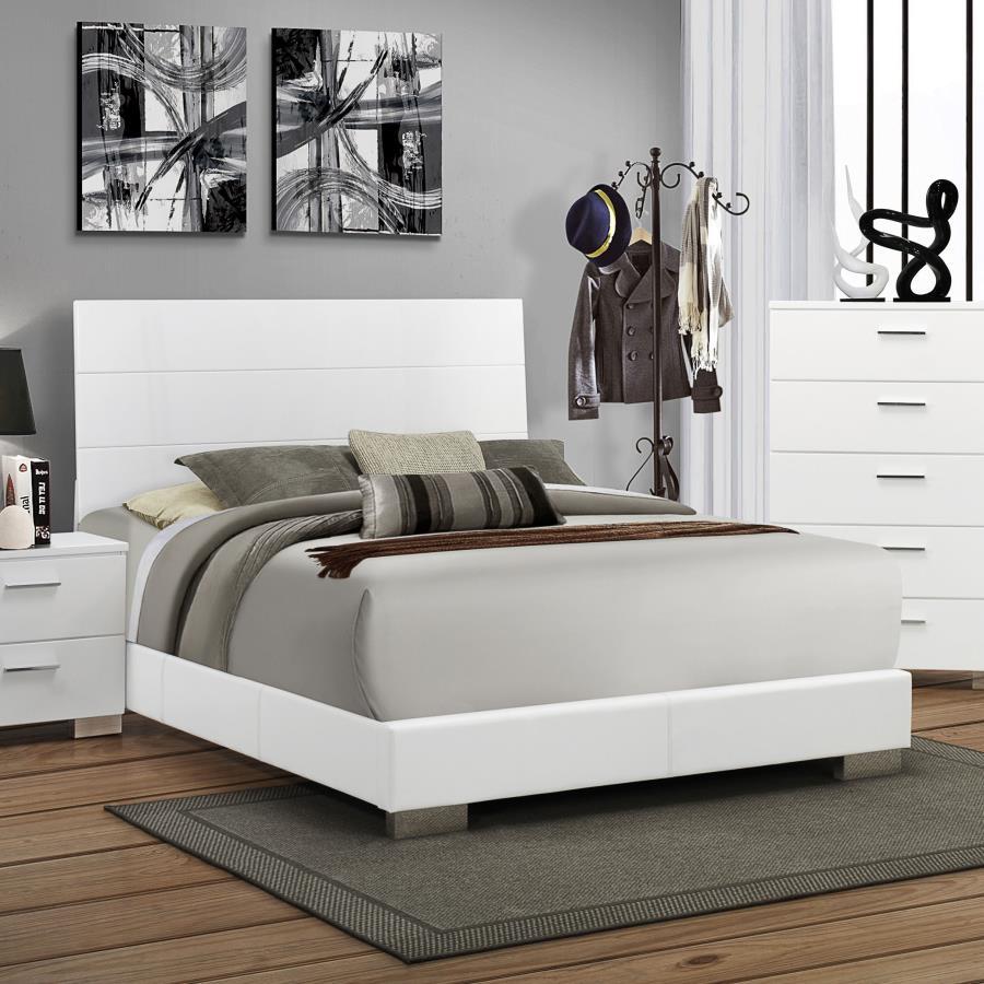 Coaster Fine Furniture Felicity - Wood Panel Bed | Meri Furniture