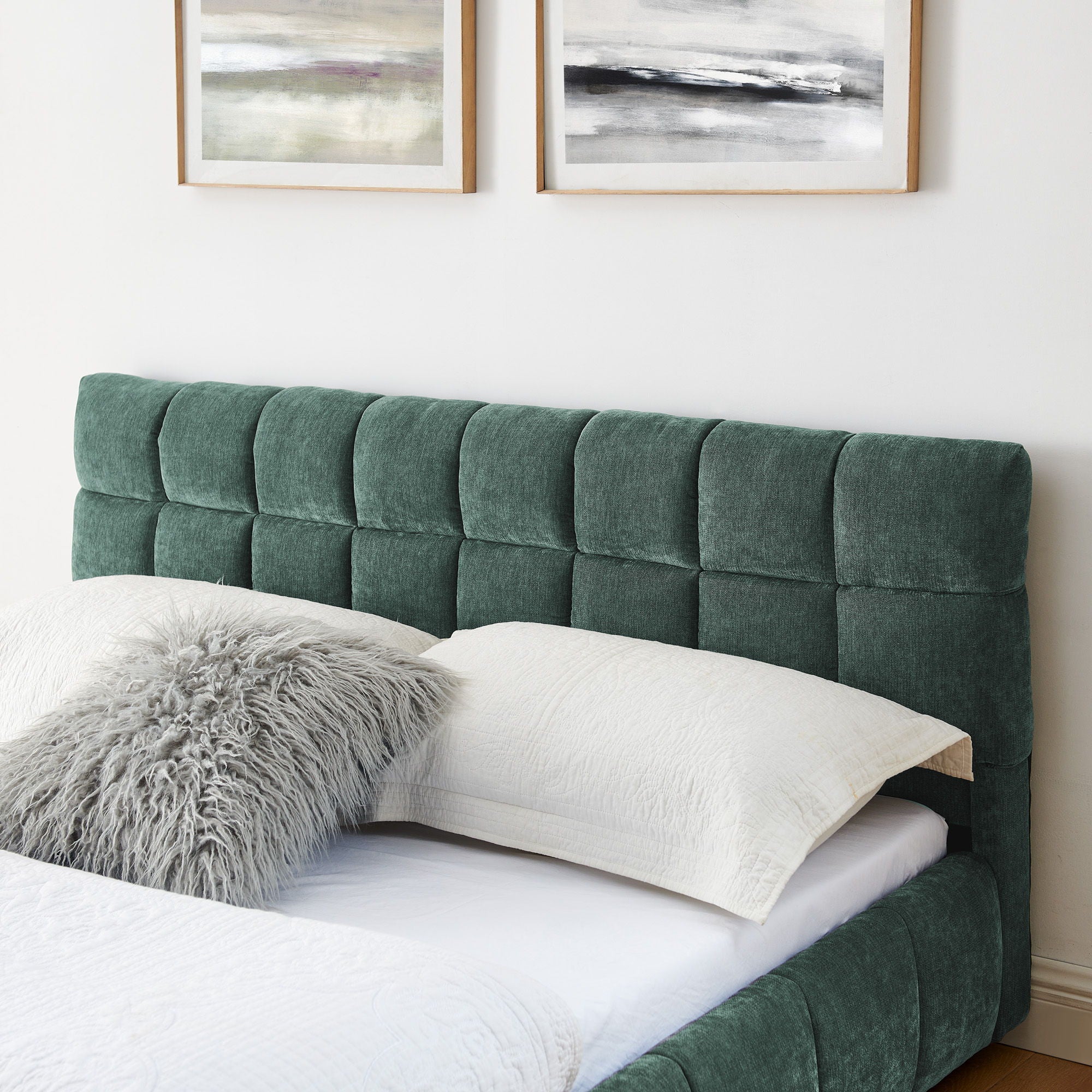 Modern Platform Bed Frame With Thick Chenille Fabric