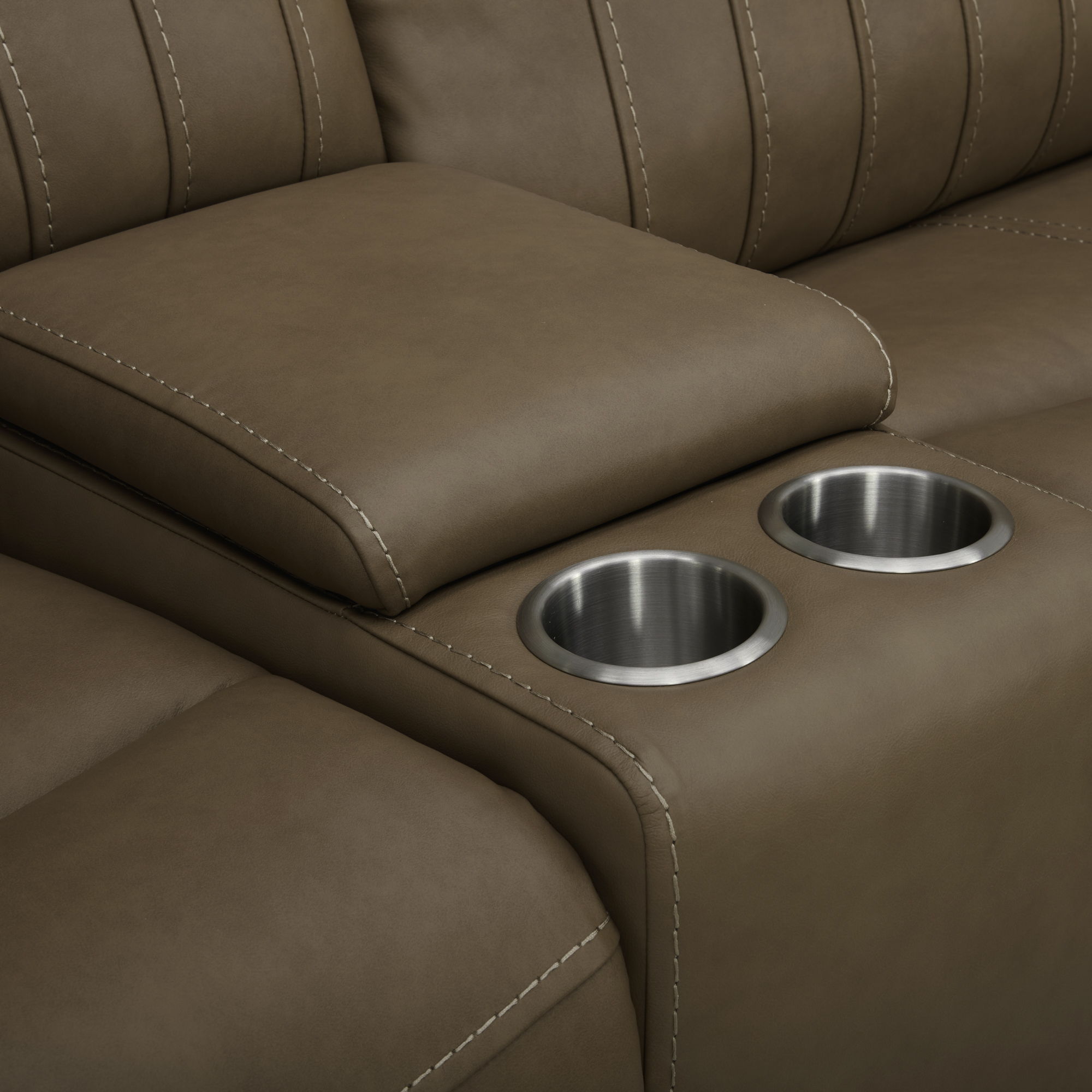 Liberty Furniture Bennett - Loveseat With Console P2 & ZG - Butternut - Butternut Leather | Meri Furniture