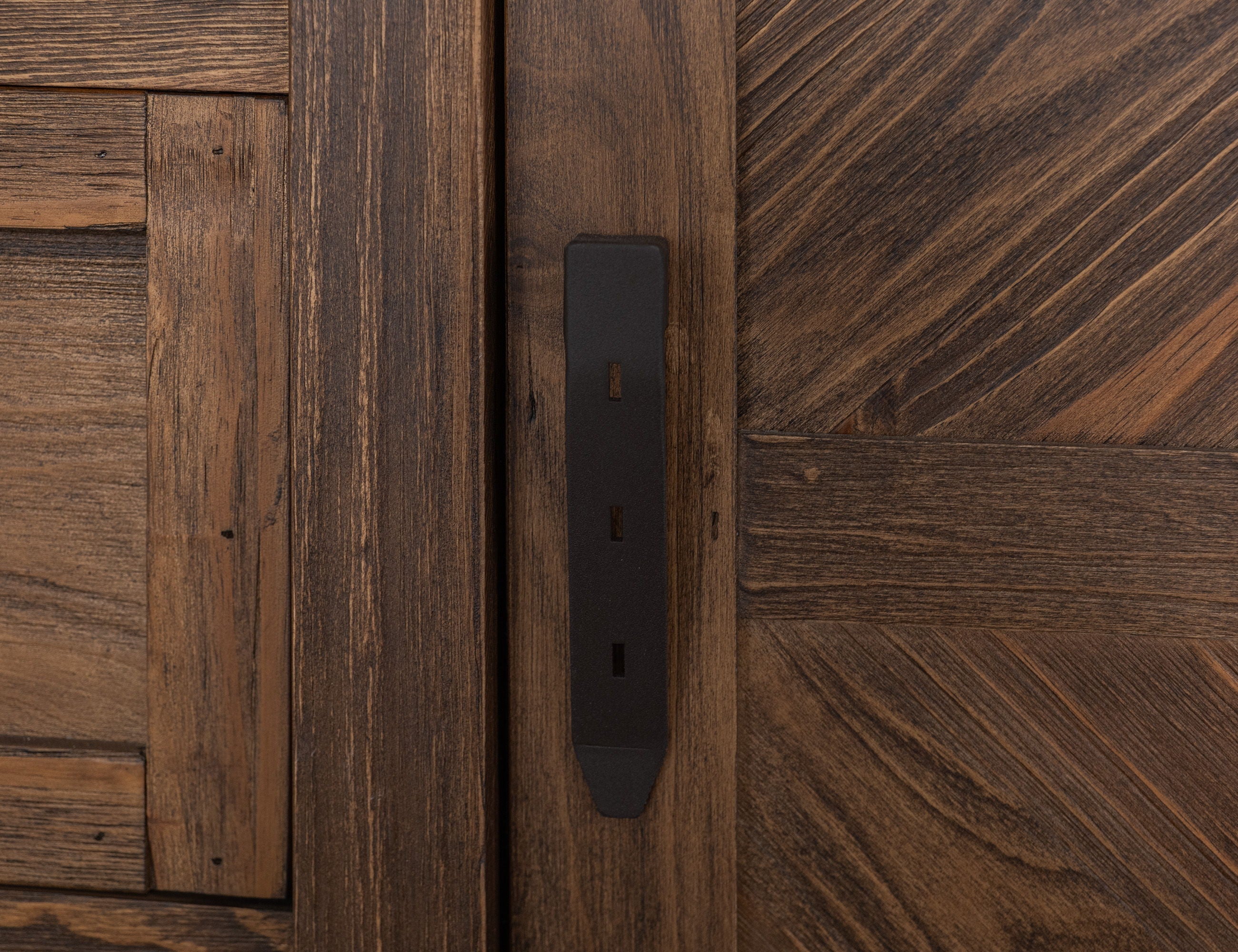 International Furniture Direct Dutton - Dresser - Brown | Meri Furniture