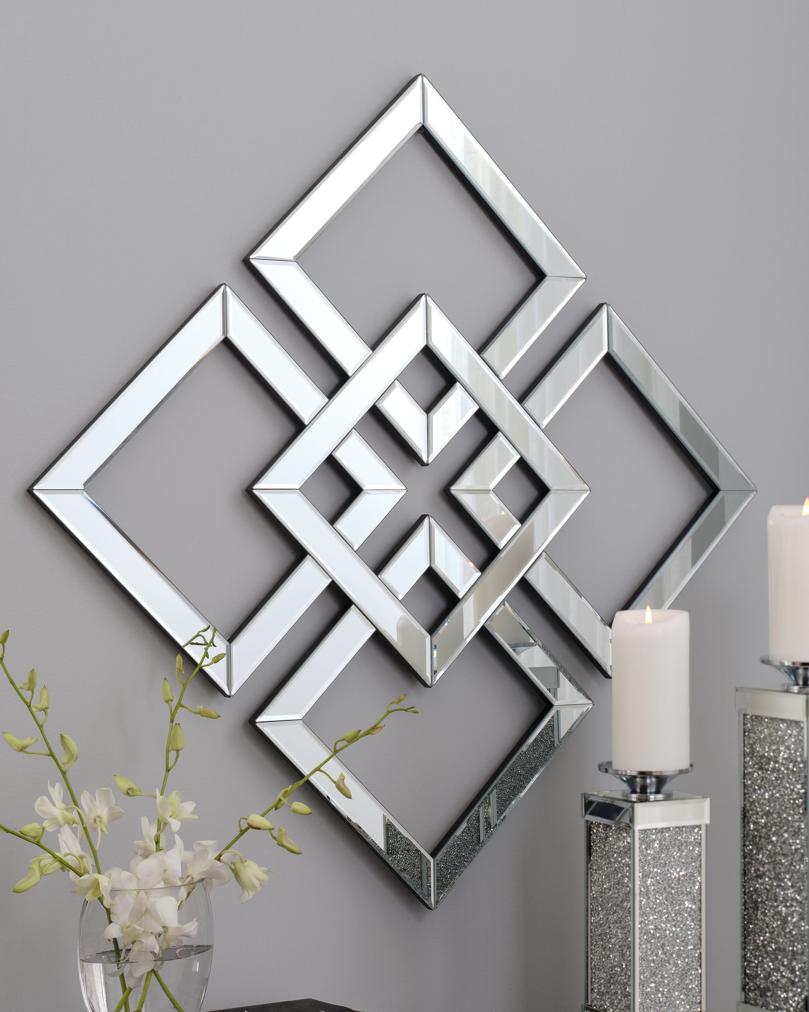 Ashley Furniture Quinnley - Metallic - Accent Mirror | Meri Furniture