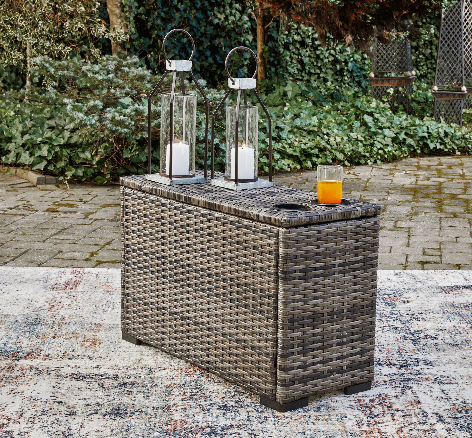 Signature Design by Ashley® Harbor Court - Gray - Console With Drink Holders | Meri Furniture