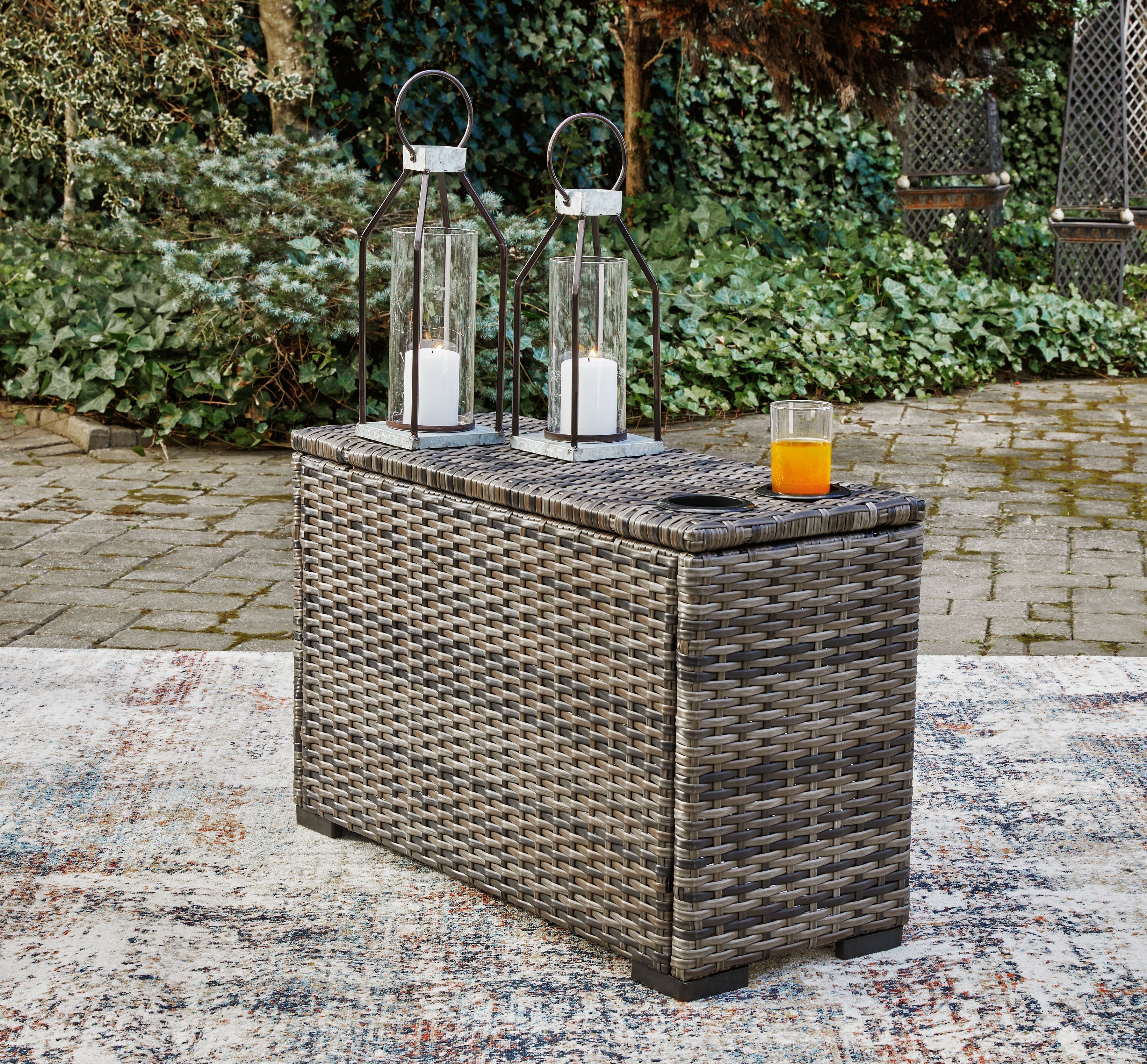 Signature Design by Ashley® Harbor Court - Gray - Console With Drink Holders | Meri Furniture