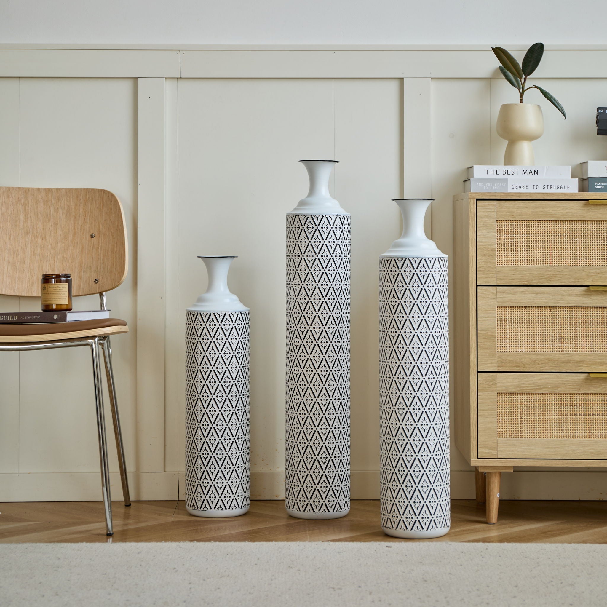 Modern Floor Vase Set Metal Vases With Geometric Pattern, 3 Piece Home Decor Set - White / Black