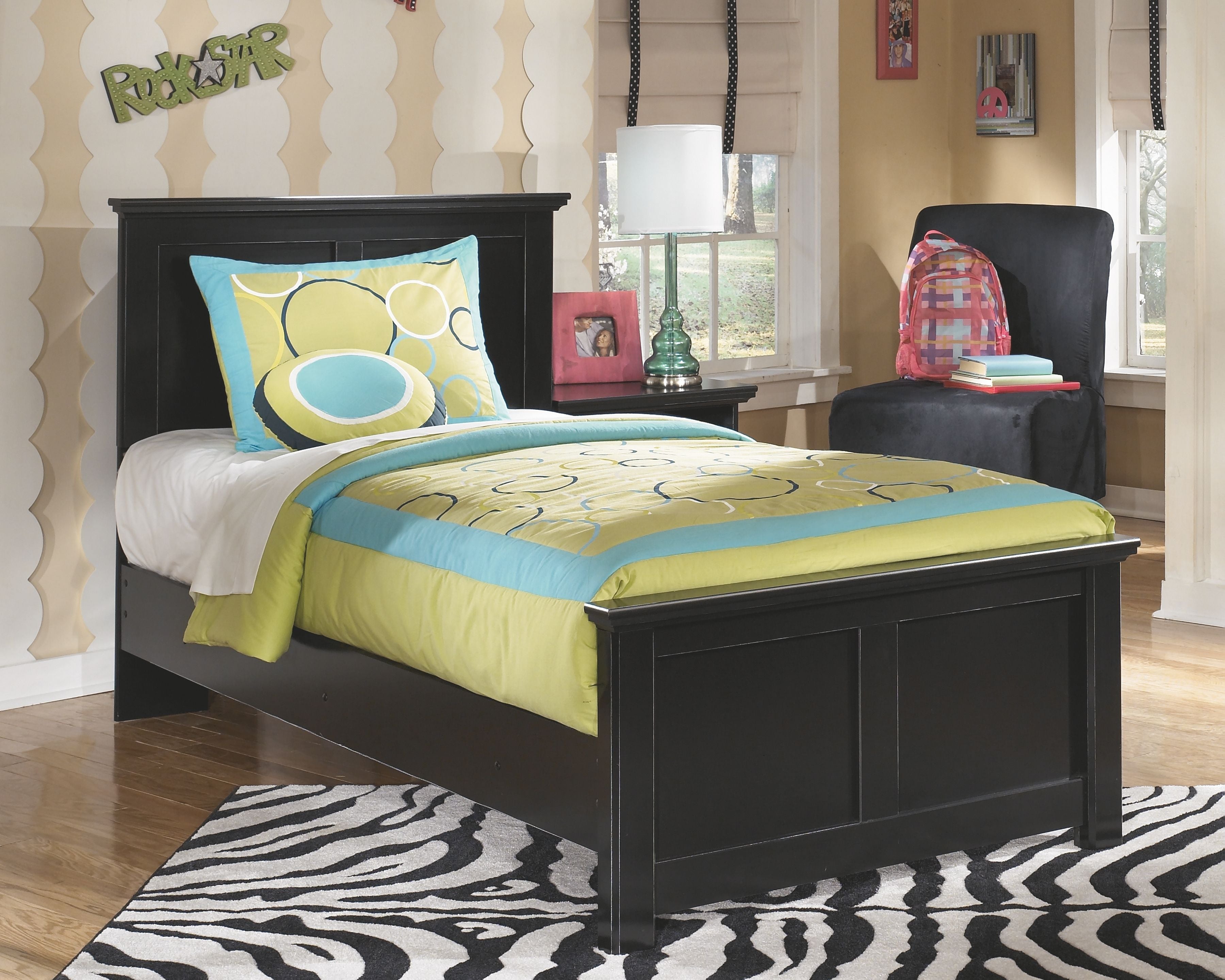 Signature Design by Ashley® Maribel - Panel Bed | Meri Furniture
