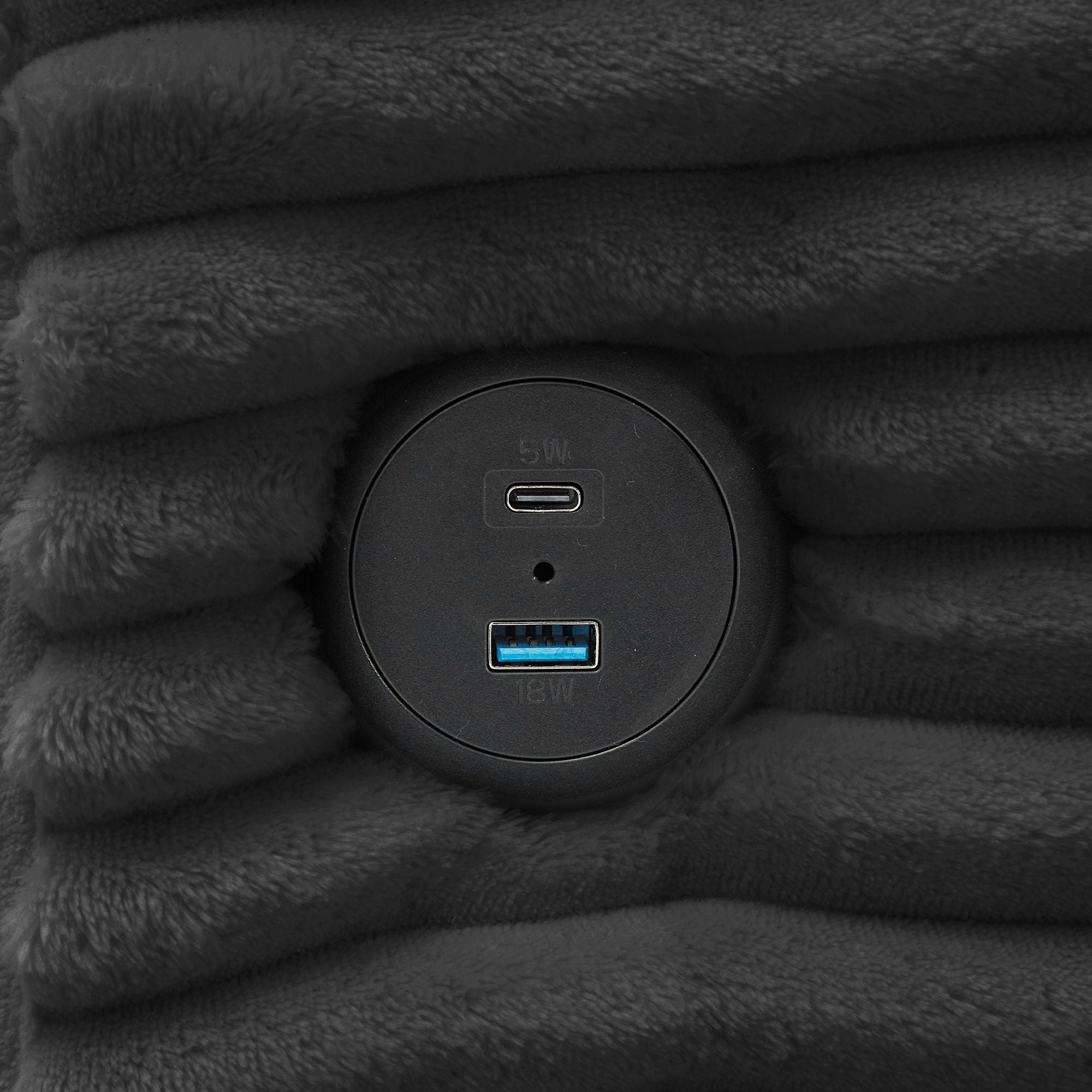 2 Seater L Shaped Chaise Sofa With Reversible Cushion, USB - C Charging Port, Storage Pocket, Convertible Left / Right Design