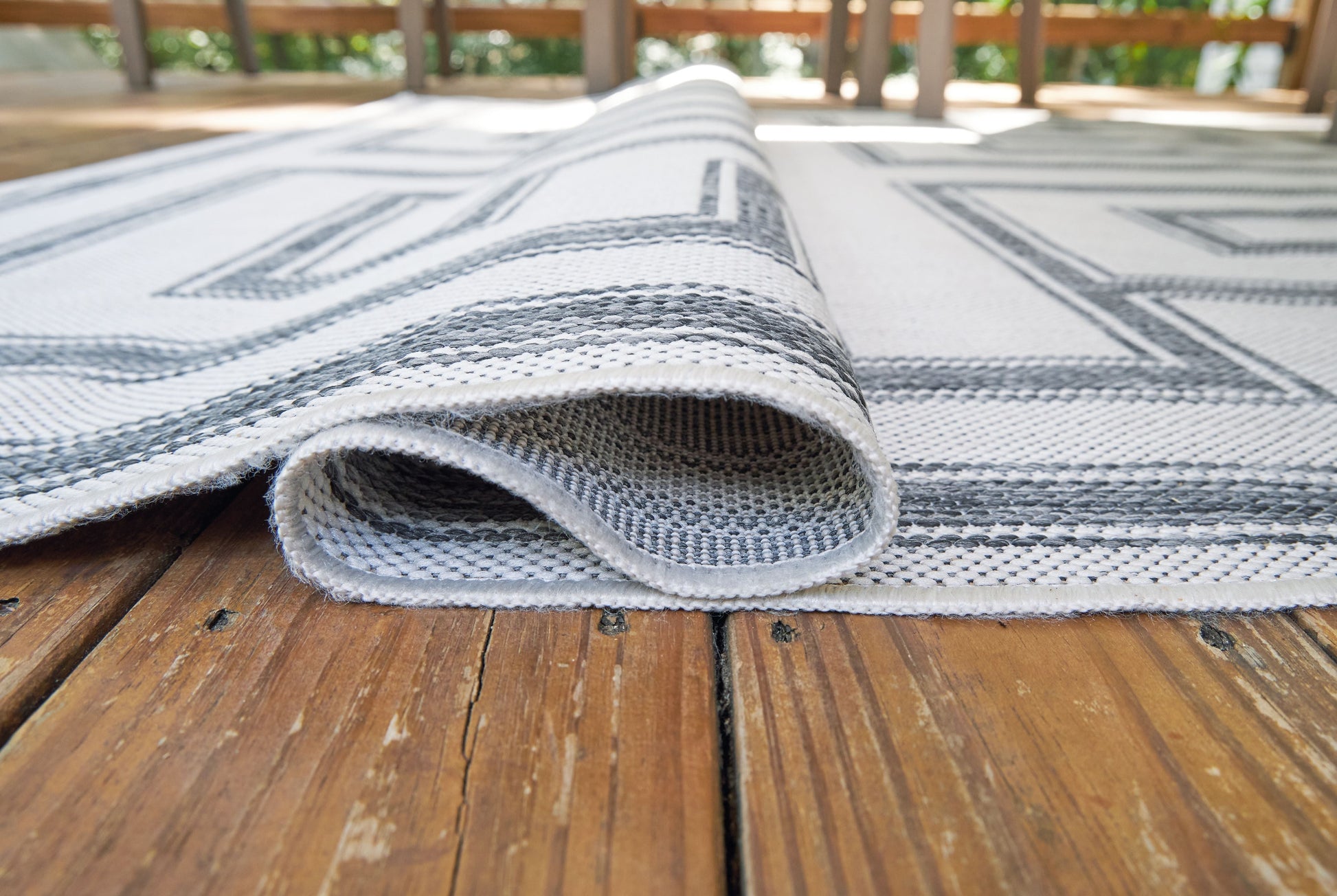Signature Design by Ashley® Matinwood - Rug | Meri Furniture
