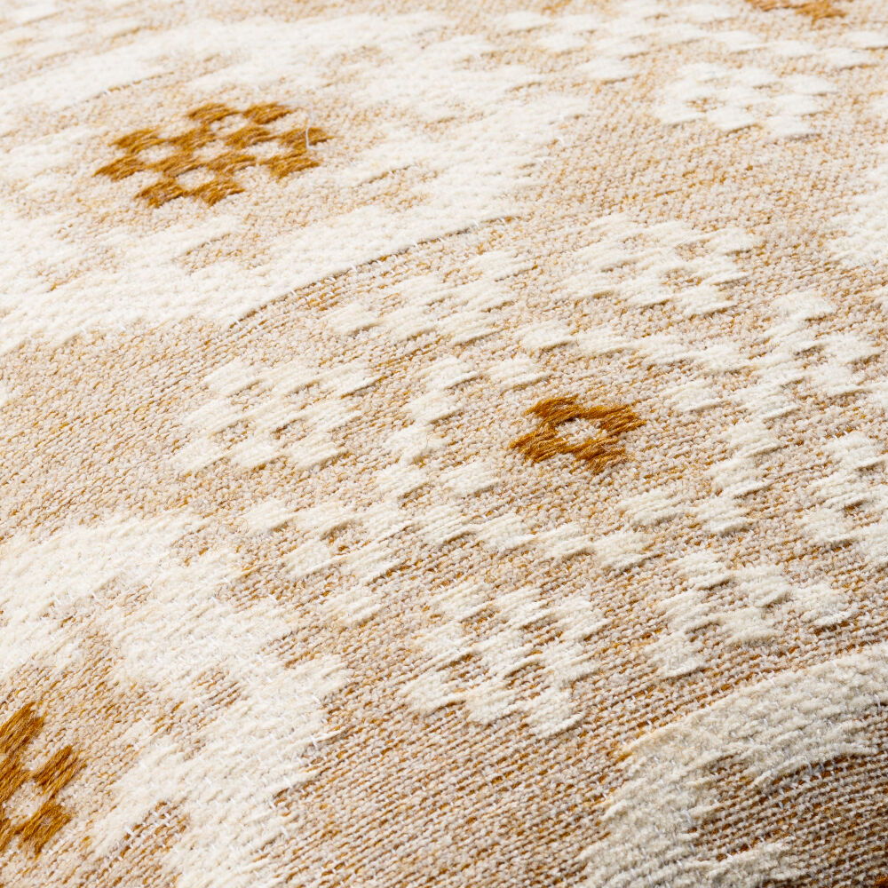 Elara Pillow