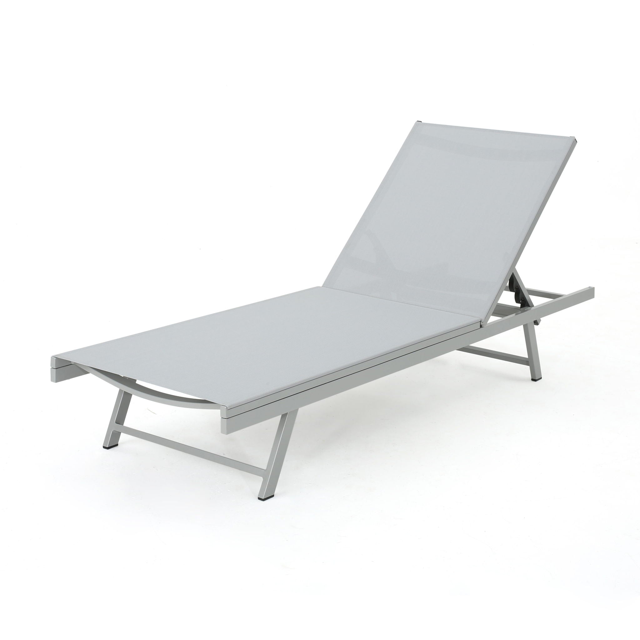 Salton - Chaise Lounge Outdoor Relaxation