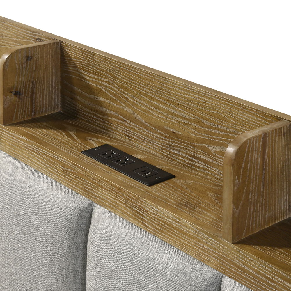 Garcia - Bed With USB