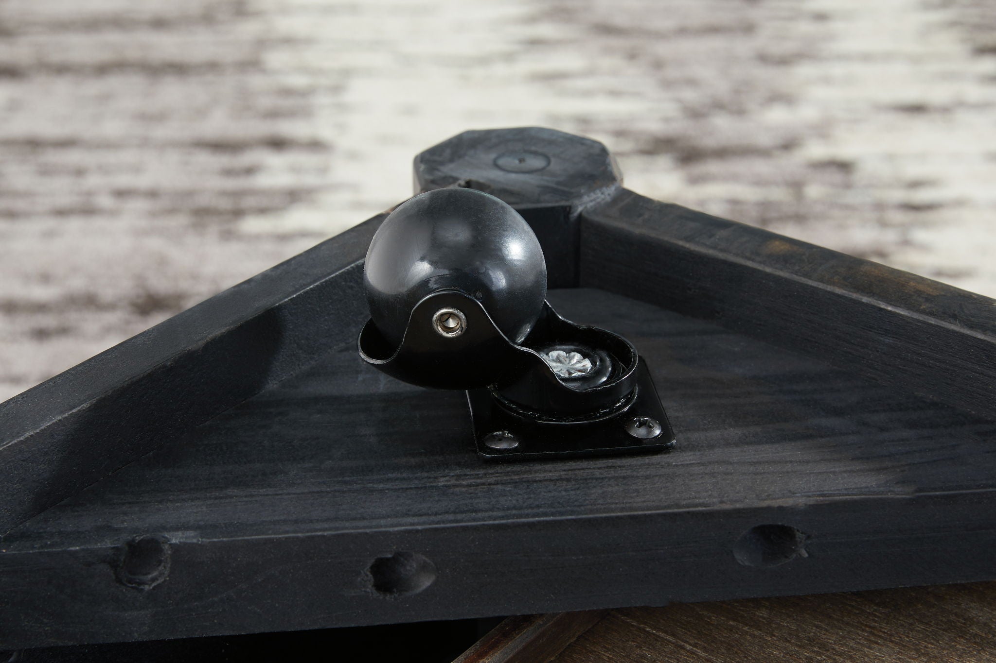 Kallenny - Square Cocktail Table - Brown / Gray