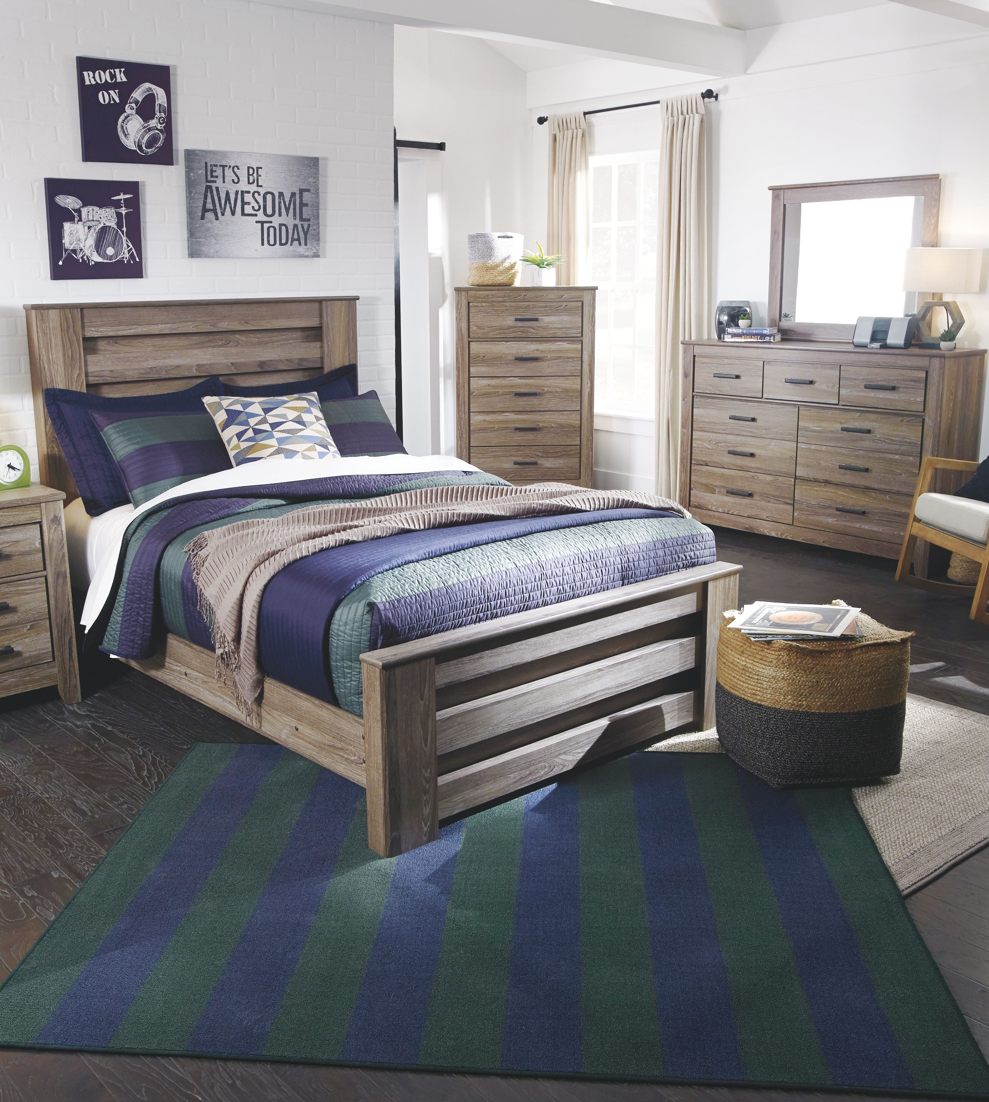Signature Design by Ashley® Zelen - Youth Bedroom Set | Meri Furniture
