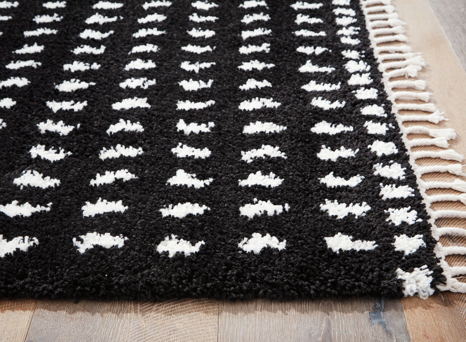 Signature Design by Ashley® Minston - Rug | Meri Furniture