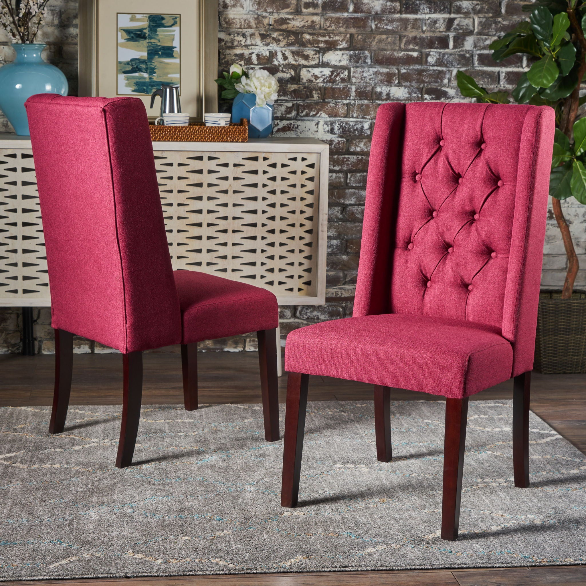 Sophisticated Tufted Dining Chair With High Back Design