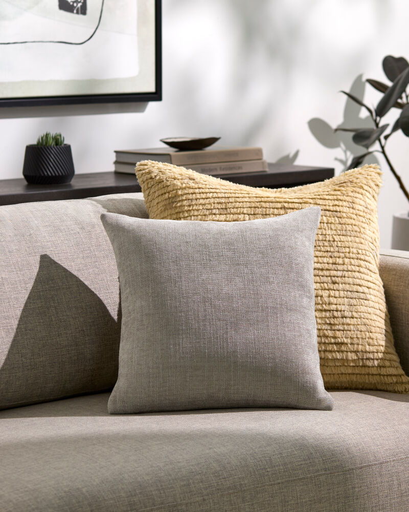Zunaira Pillow