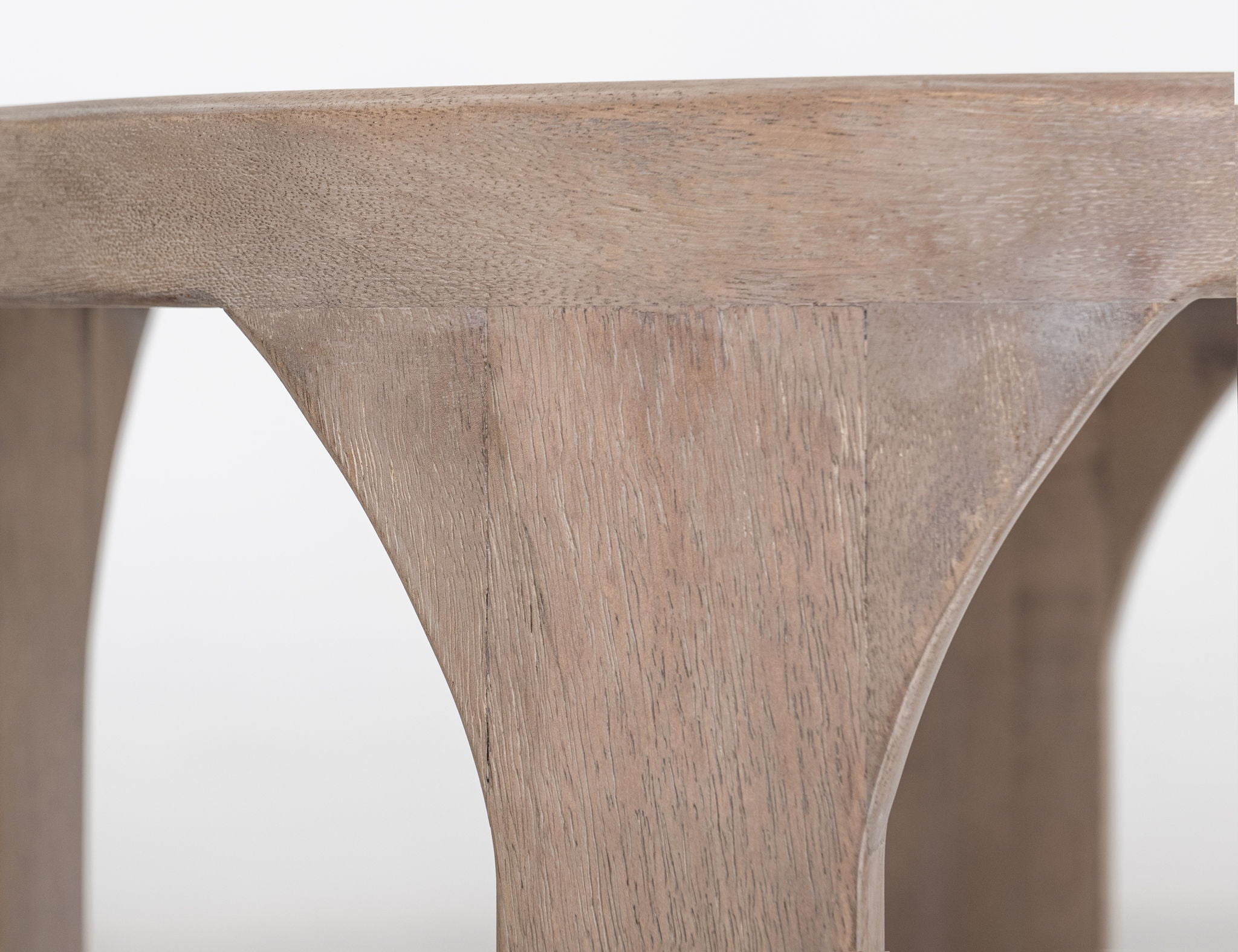 Balam - 1 Shelf Table