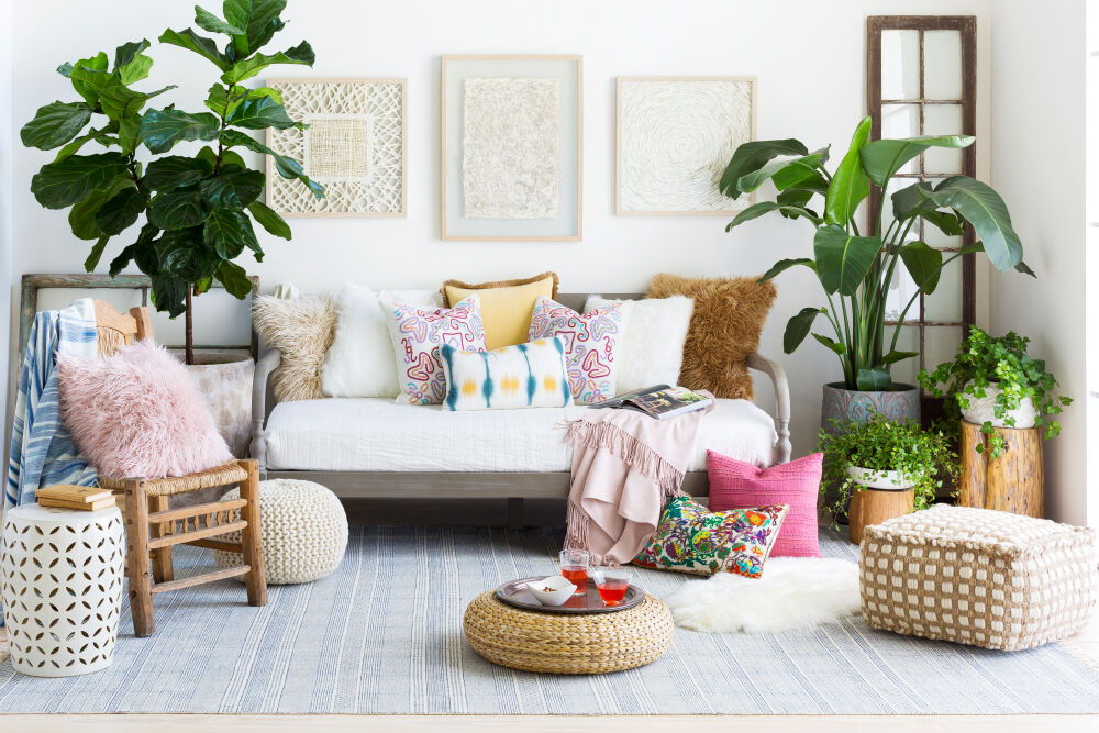 Oak Cove Pouf