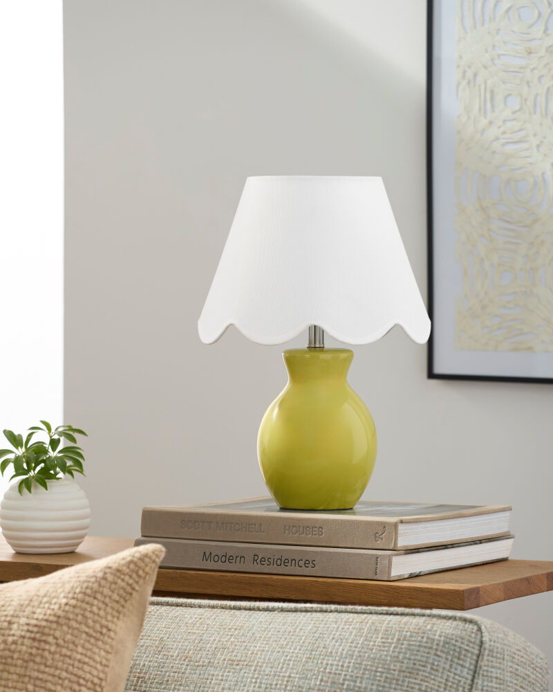 Stella Diminuta Accent Table Lamp